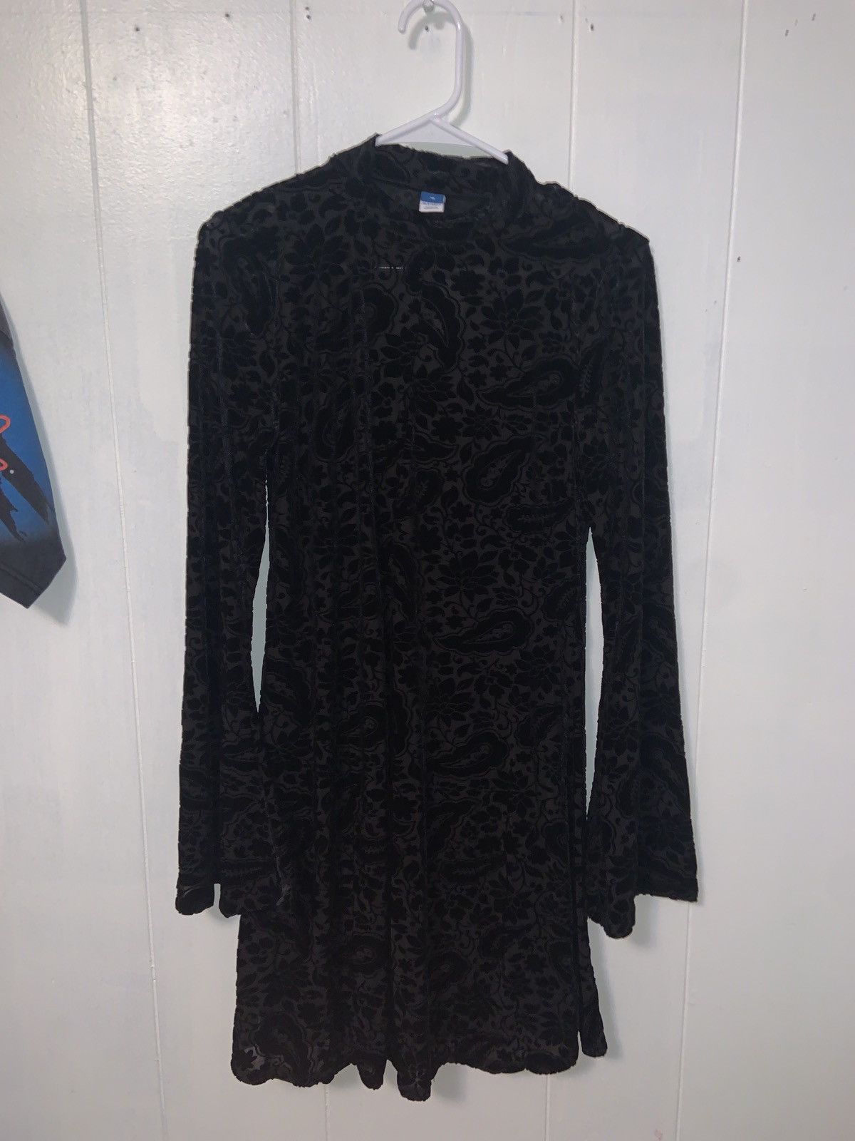 Old Navy Womens - Long Sleeve Velour Mini Dress - Size Medium Size M / US 6-8 / IT 42-44 - 6 Thumbnail