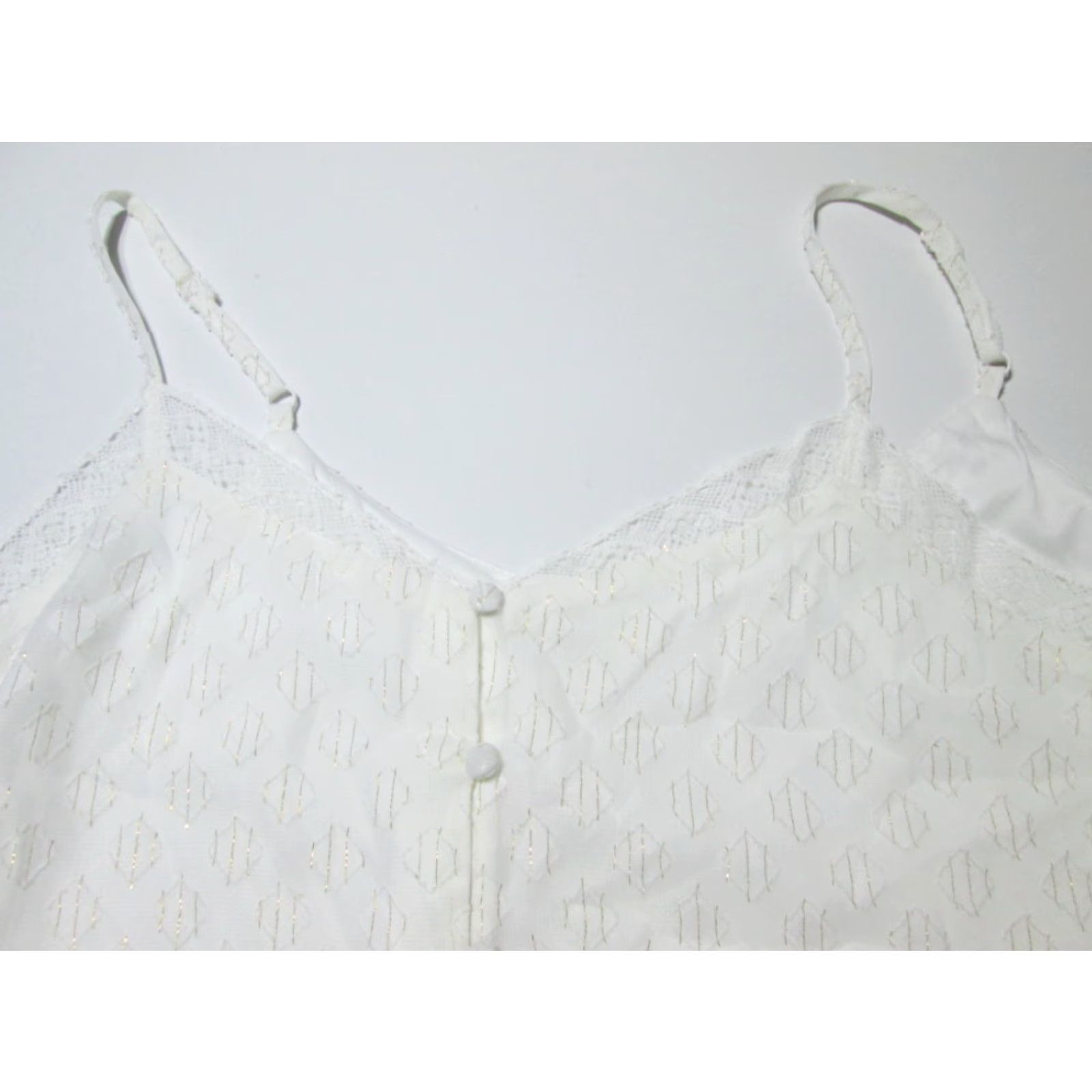 Vintage Maurices Womens Size S Cami Tank White Glitter Adjustable Strap Button Front Front Button Casual Geometric Pattern NWT Size S / US 4 / IT 40 - 3 Thumbnail