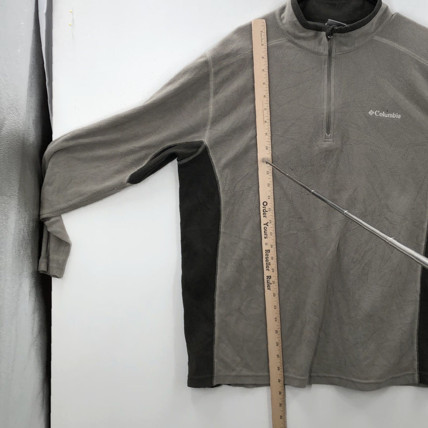 Vintage Columbia Sweatshirt Men XL Gray Black 1/4 Zip Long Sleeve Pullover Outdoor Winter Mock Neck Regular Size XL Mens Size US XL / EU 56 / 4 - 3 Thumbnail