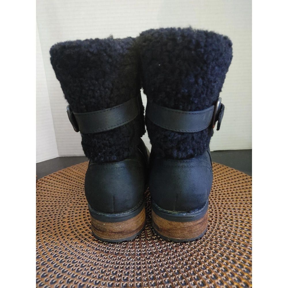 Designer Ugg Australia Blayre lI Womens Leather Boots Size 7 Size US 7 / IT 37 - 5 Thumbnail