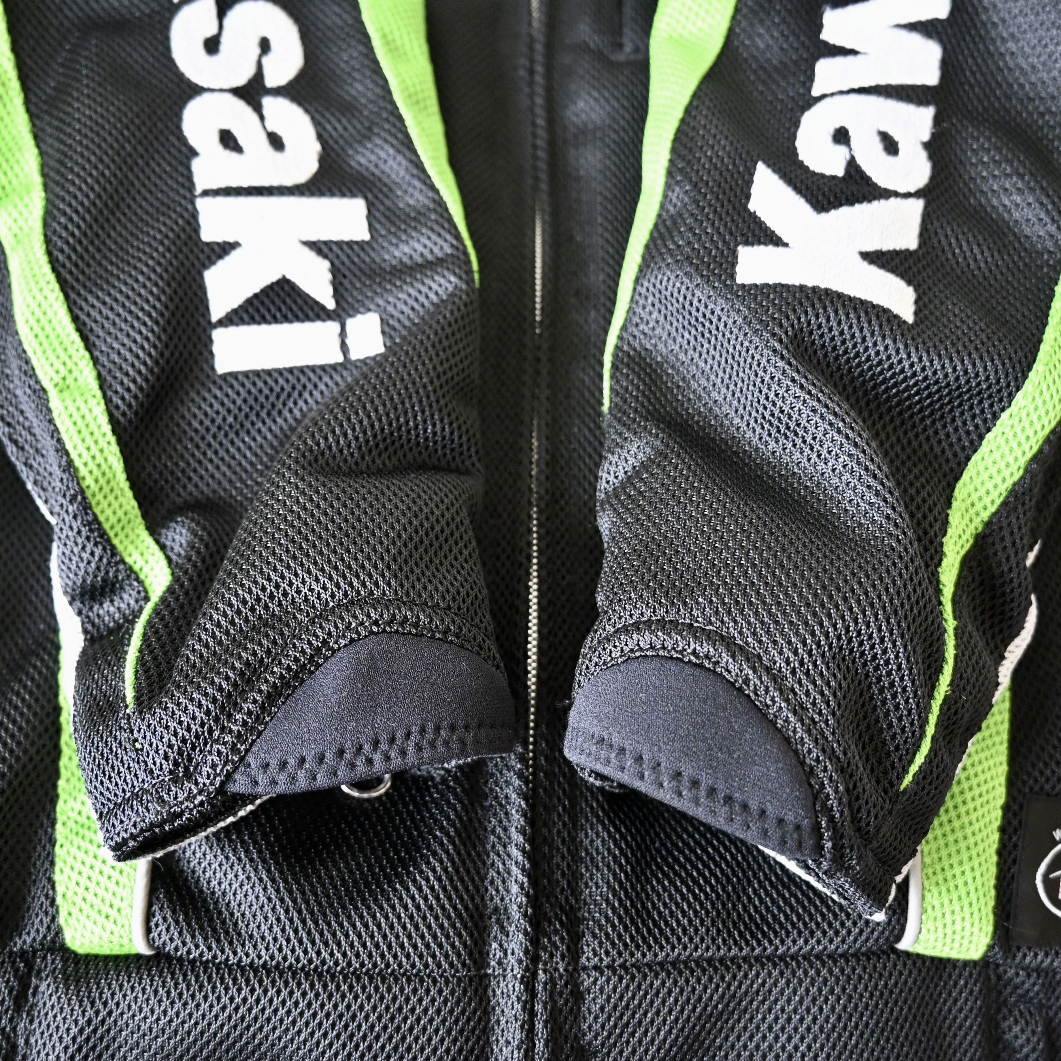 Vintage 2000s KUSHITANI x KAWASAKI mesh riding jacket Size US L / EU 52-54 / 3 - 23 Thumbnail