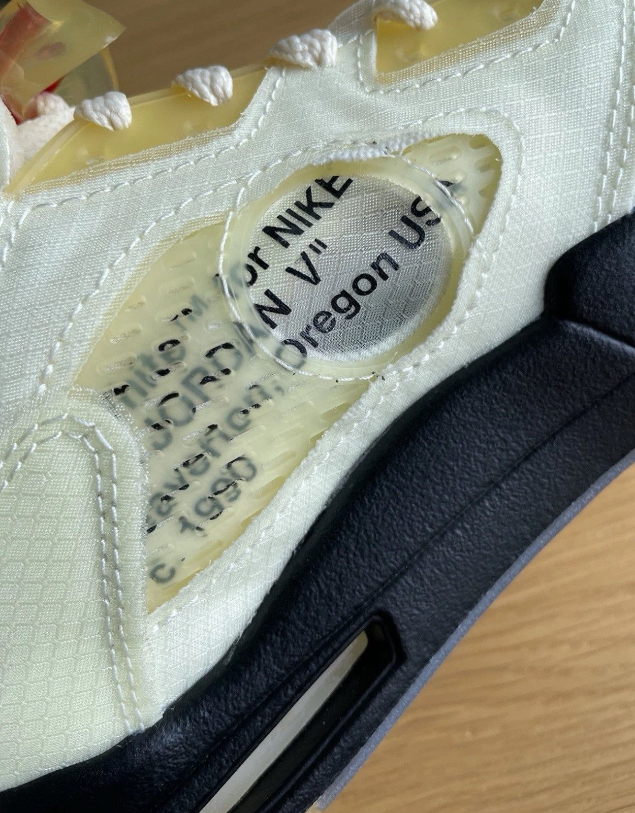 Nike × Off-White Jordan 5 SP x Off-White, Mid Sail, UK 7.5. US 8.5 Size US 8.5 / EU 41-42 - 3 Thumbnail