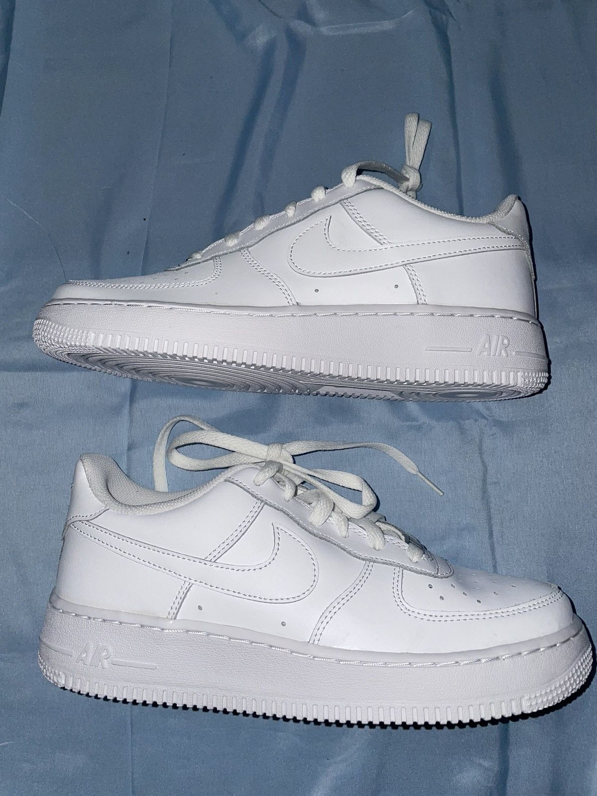 Nike Nike Air Force 1 (GS) Size US 7 / EU 40 - 4 Thumbnail