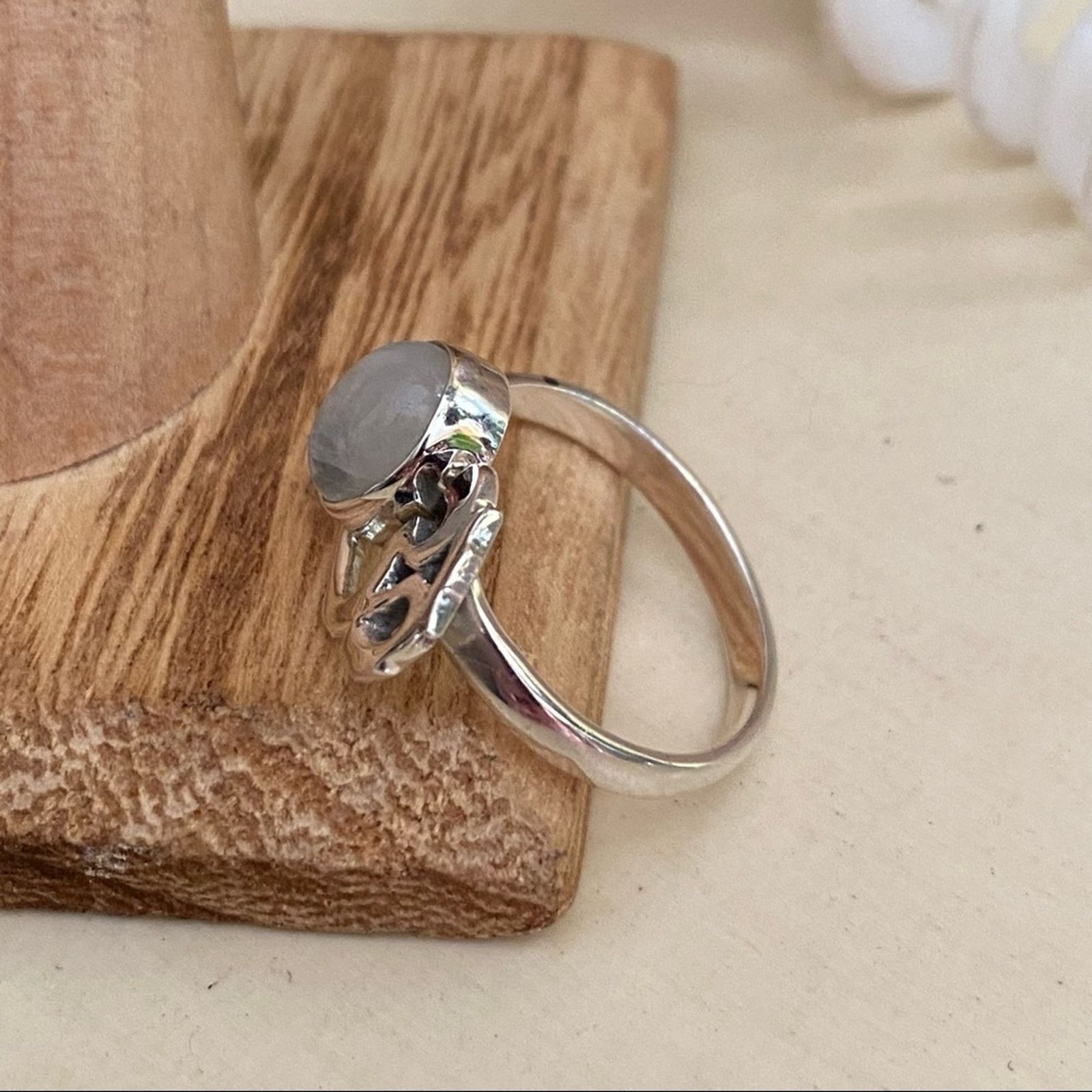 The Unbranded Brand Om Rainbow Moonstone Solid Sterling Silver Ring Size 8.5 Size ONE SIZE - 7 Thumbnail