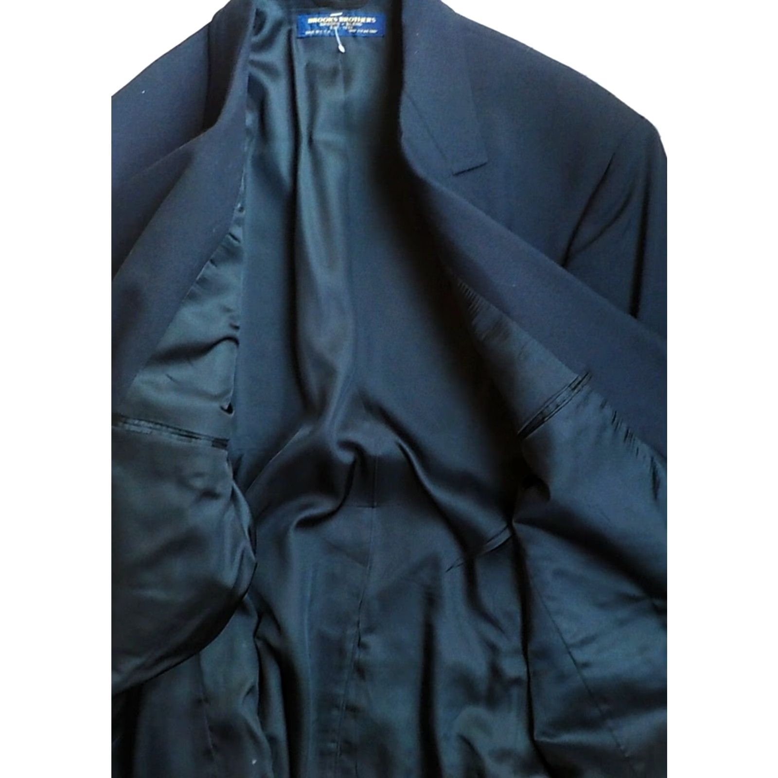 Brooks Brothers VINTAGE Brooks Brothers Blazer Navy 2 Button Gold Buttons 43REG Brooks Blend 90s Men Blazer Regular Length Sleeve 23" 30.5" Navy Gold Mens Size 46R - 5 Thumbnail