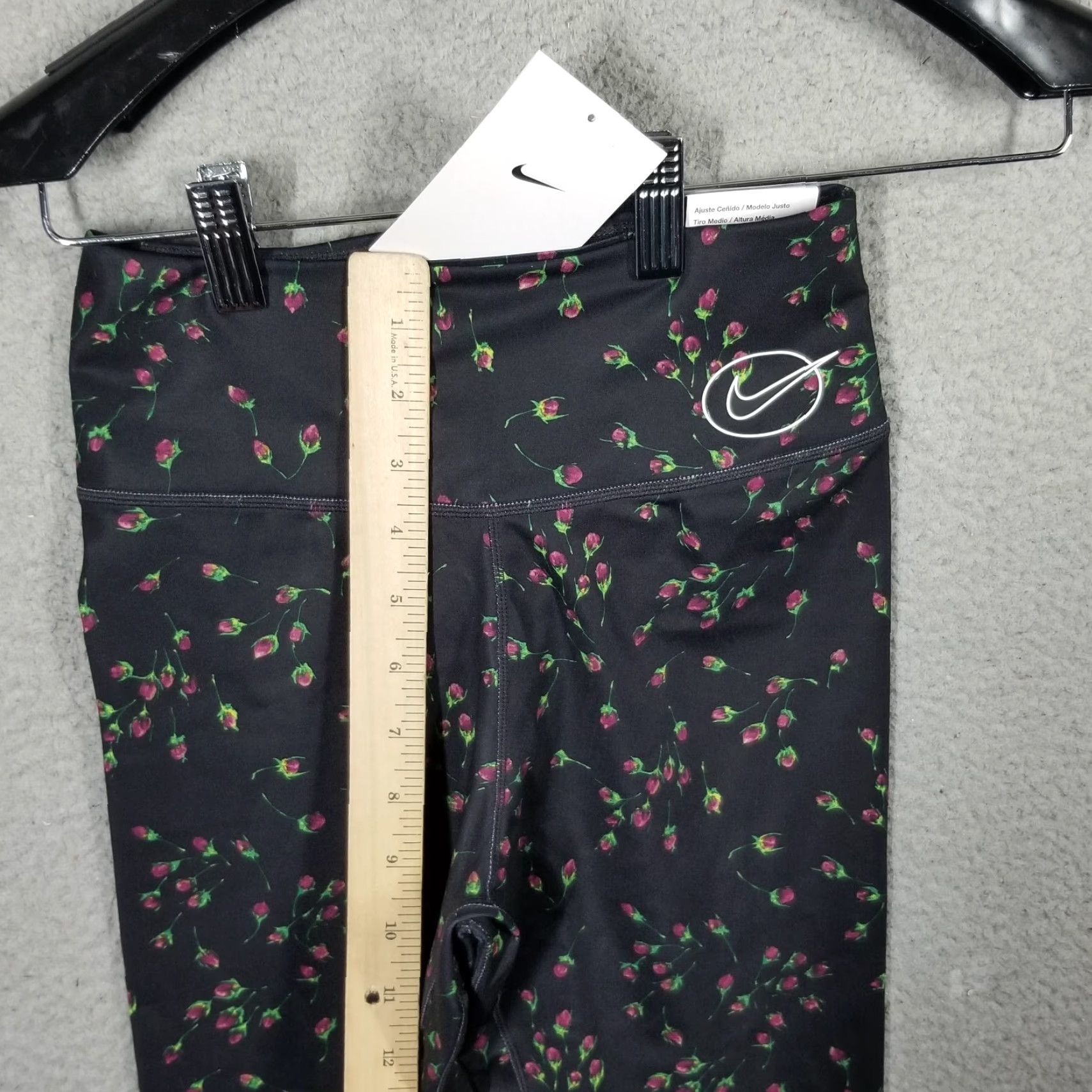 Nike Nike XS One Luxe Icon Clash Mid-Rise Leggings Black AOP Floral Tight Full Length Size 26" / US 2 / IT 38 - 6 Thumbnail