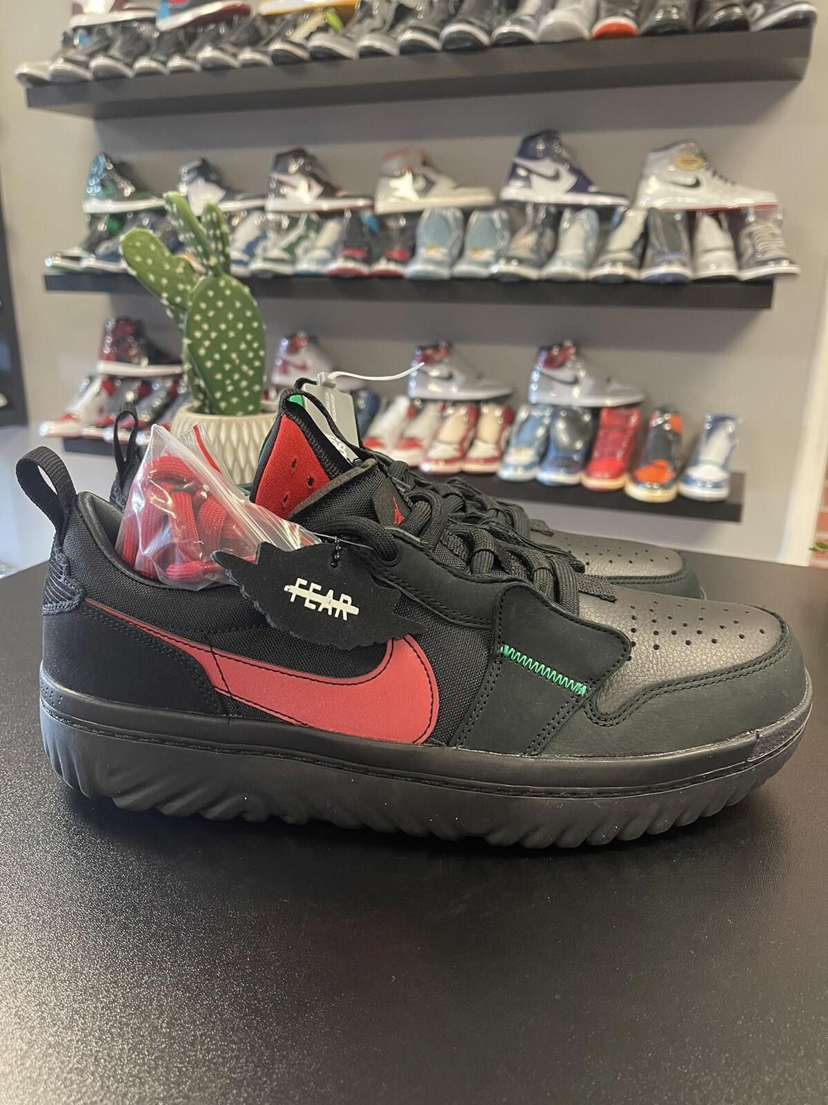 Jordan Brand Jordan 1 Low React x Ghetto Gastro Fearless Size 11.5 Size US 11.5 / EU 44-45 - 3 Thumbnail