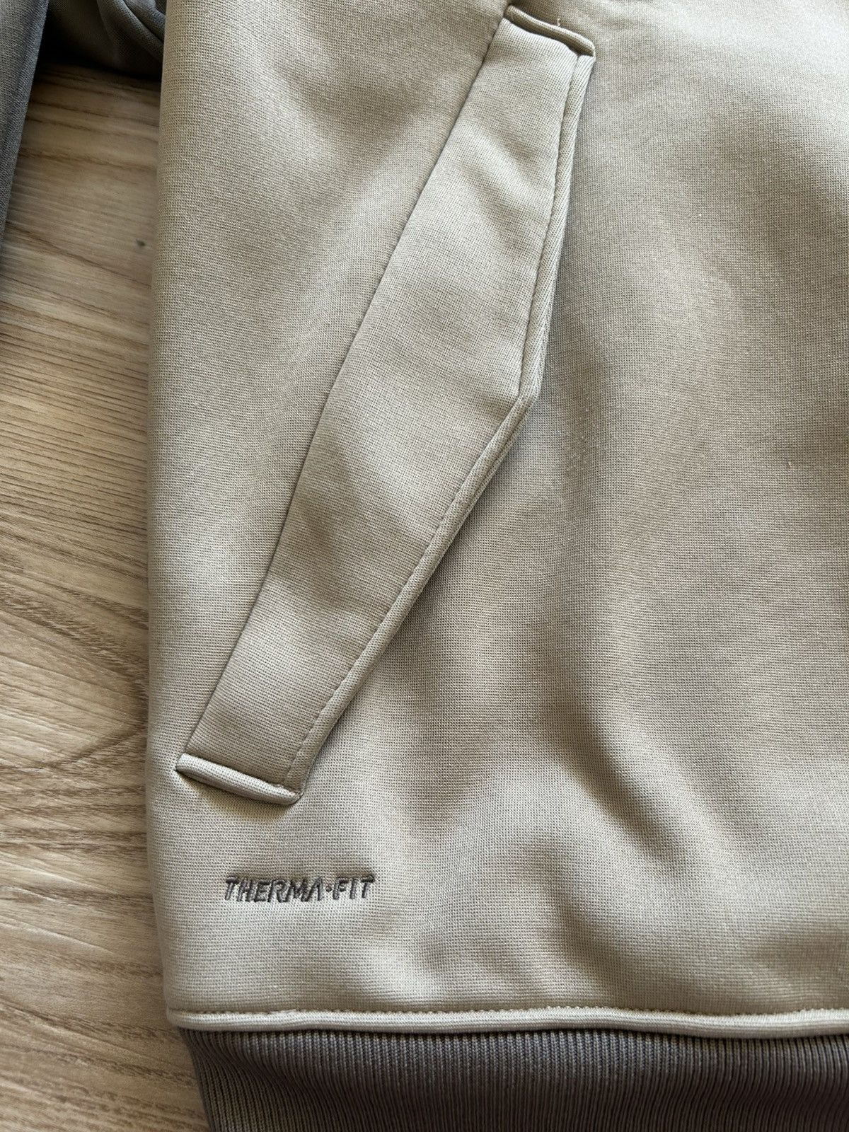 Nike ACG Rare! Nike ACG Track Jacket Fleece Lining vintage Size US L / EU 52-54 / 3 - 2 Thumbnail
