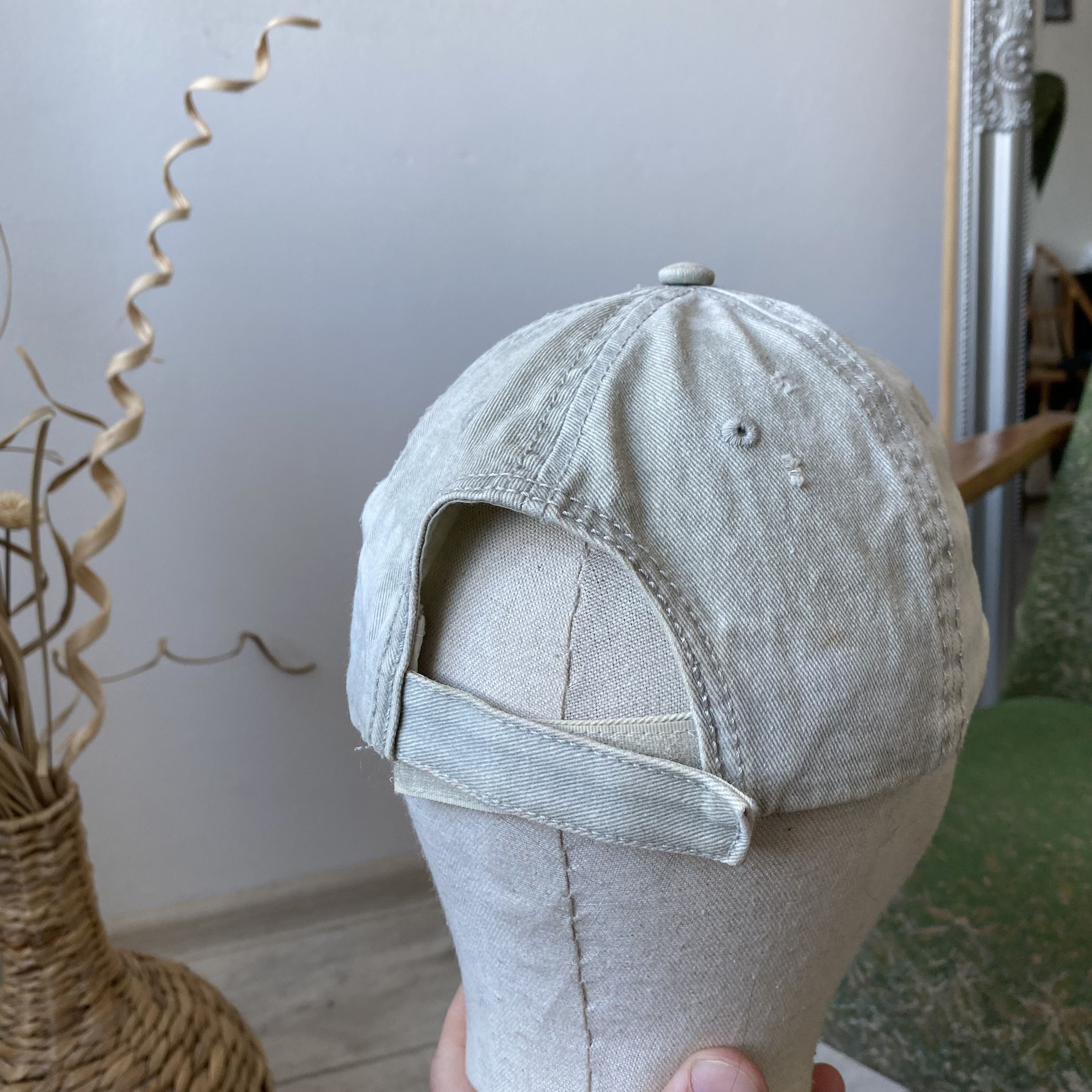 Russell Athletic 🧢 Vintage Faded Russell Athletic cap Big logo Dad hat Size ONE SIZE - 6 Thumbnail