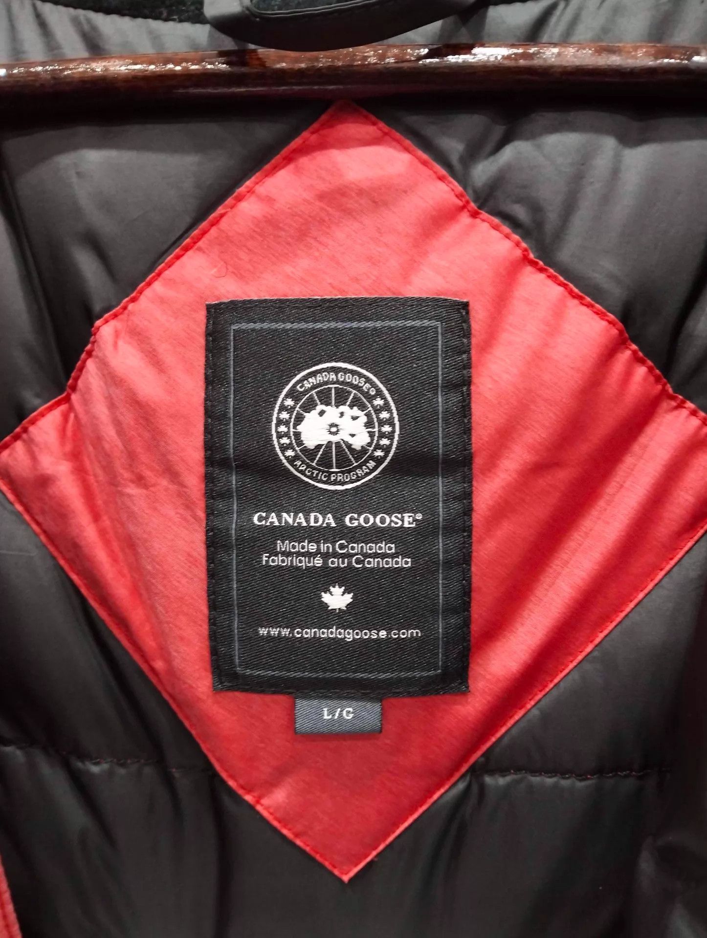 Canada Goose Canada Goose lightweight down jacket L 95 New Size US L / EU 52-54 / 3 - 4 Thumbnail