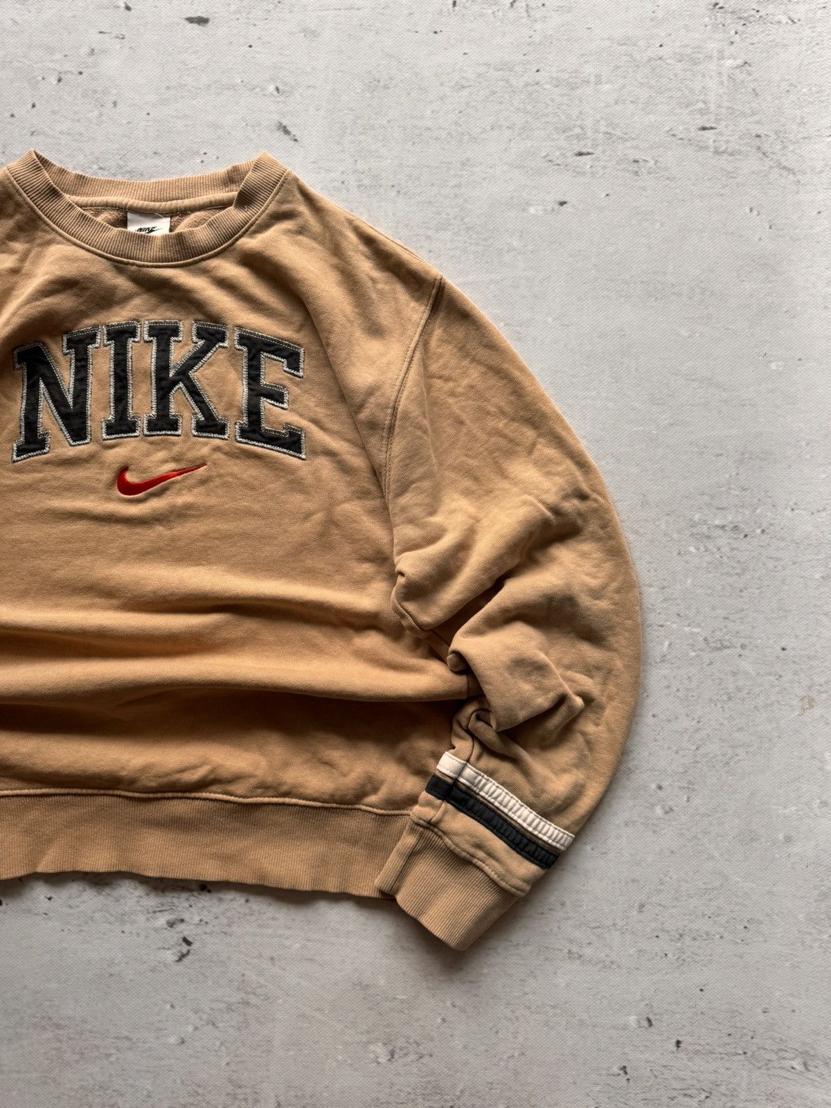 Nike × Vintage NIKE VINTAGE CENTER LOGO OVERSIZE BOXY SWEATSHIRT Size US M / EU 48-50 / 2 - 3 Thumbnail