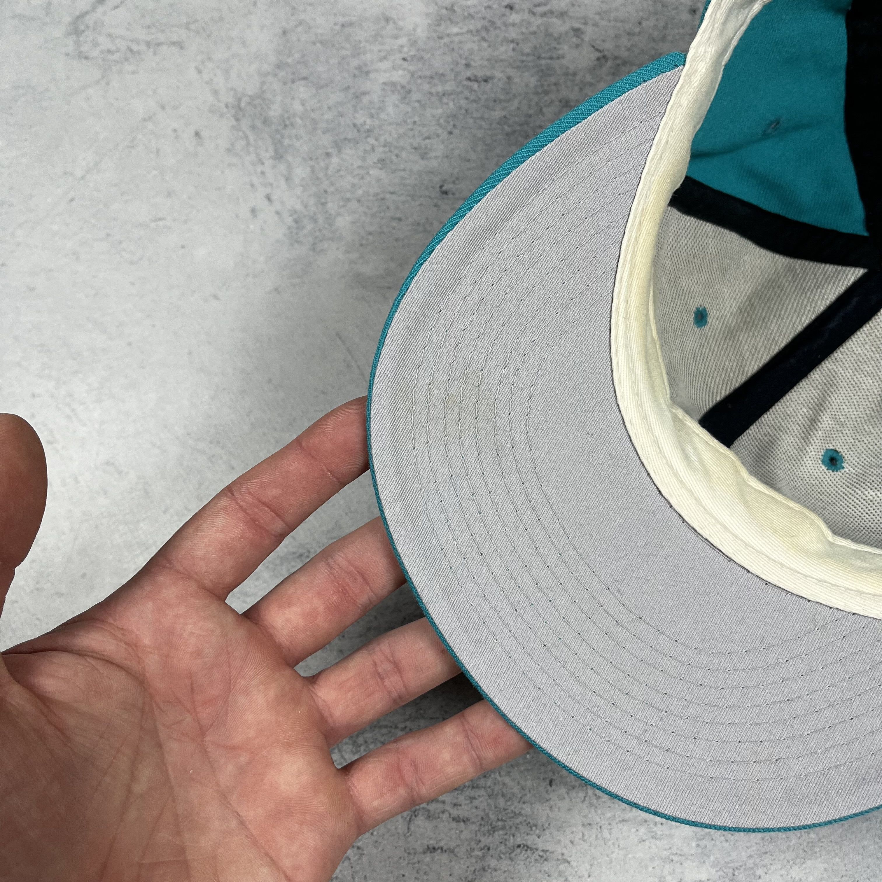 MLB Vintage MLB Florida Marlins Wool Fitted Cap 90’s Size ONE SIZE - 16 Thumbnail