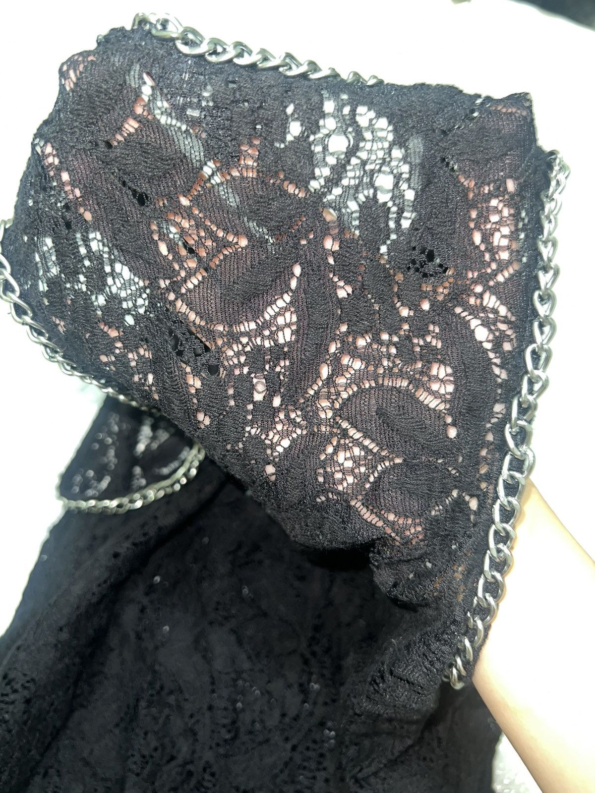 Guess Guess Y2K floral lace sheer tank top 🖤🥀 Size M / US 6-8 / IT 42-44 - 10 Thumbnail