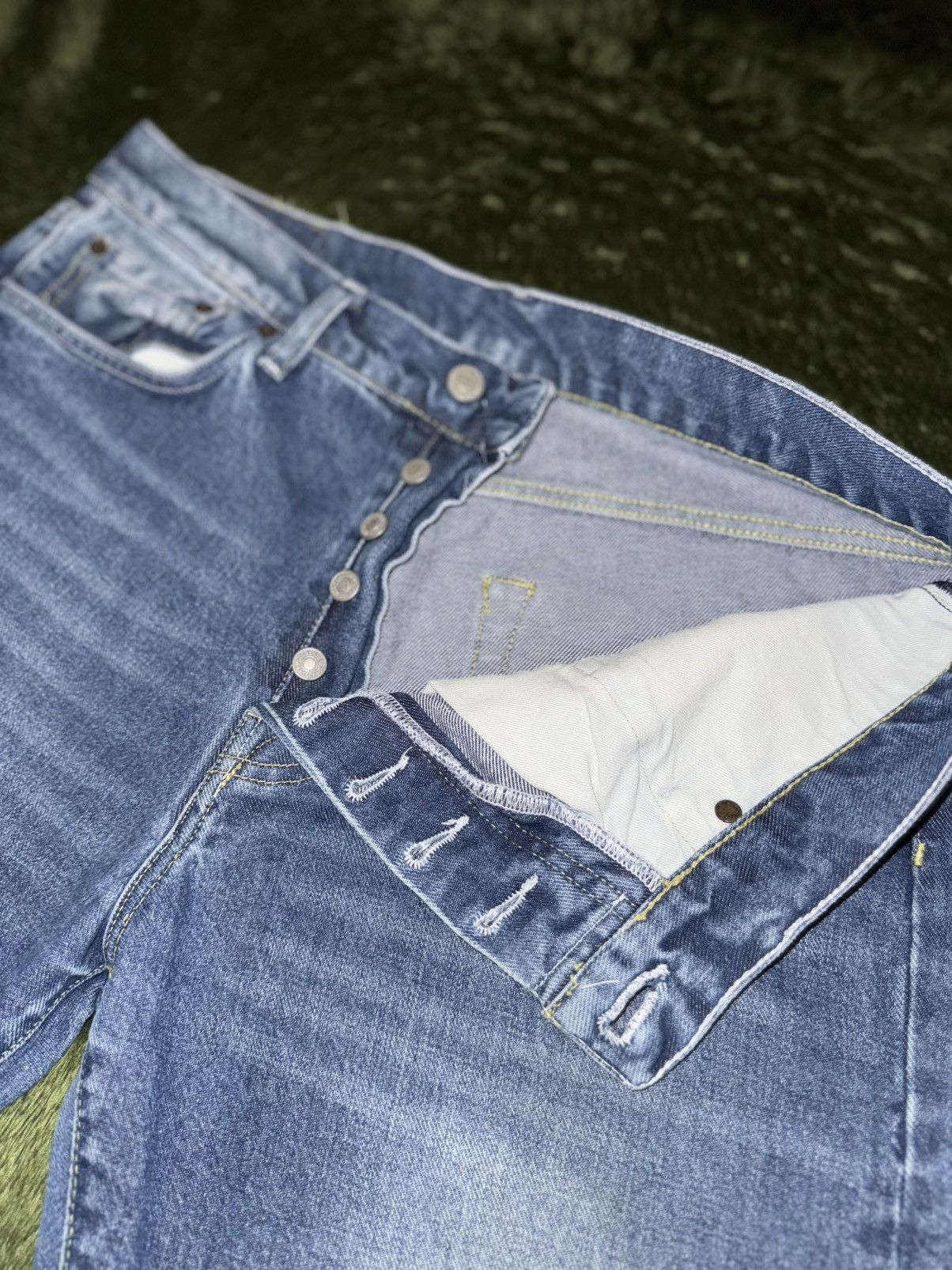 Levi's [W36/L34] Levis 501 USA vintage washed denim pants (shorted) Size US 36 / EU 52 - 3 Thumbnail