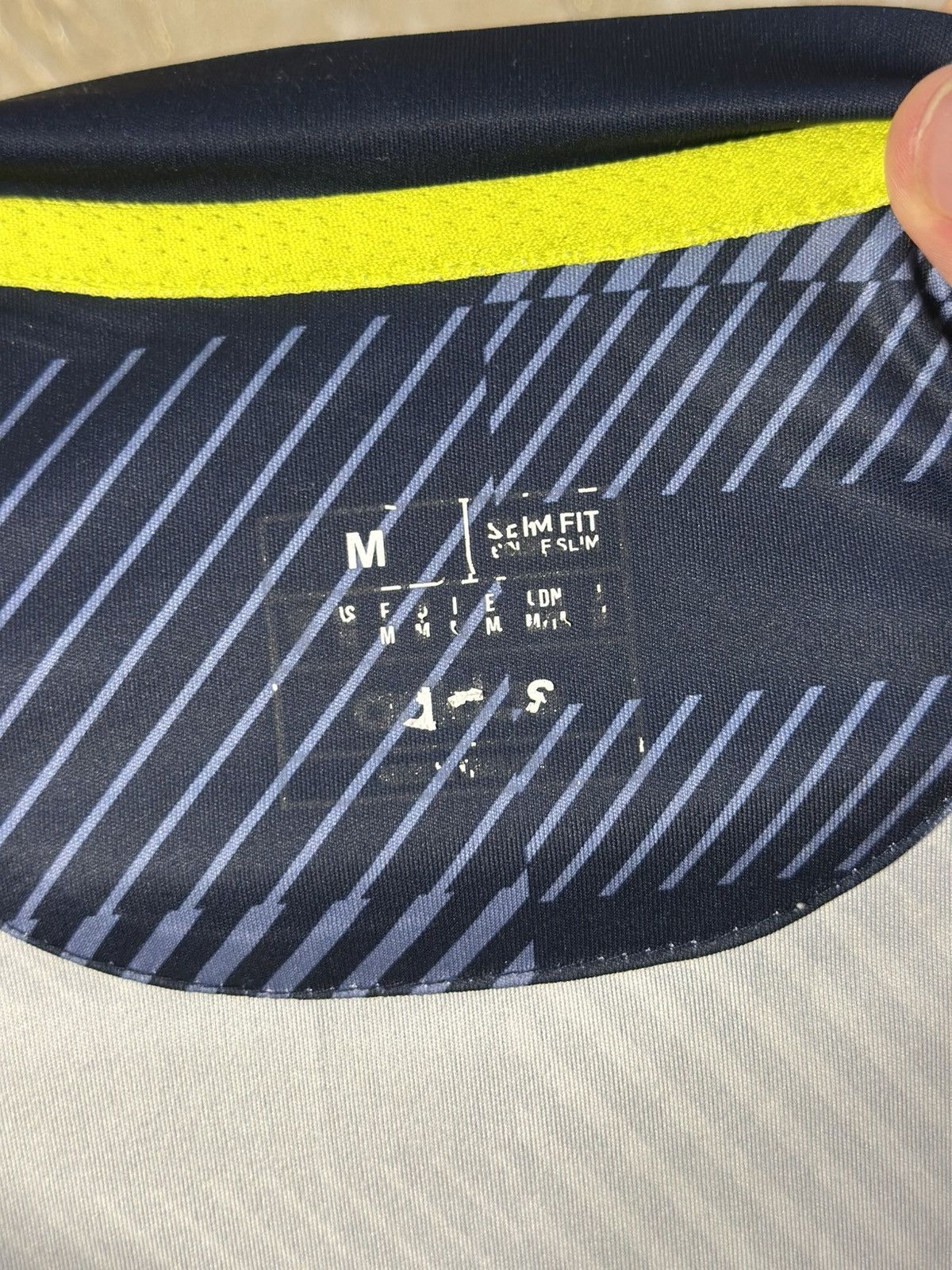Adidas ADIDAS SCOTLAND FOOTBALL JERSEY Size US M / EU 48-50 / 2 - 8 Thumbnail