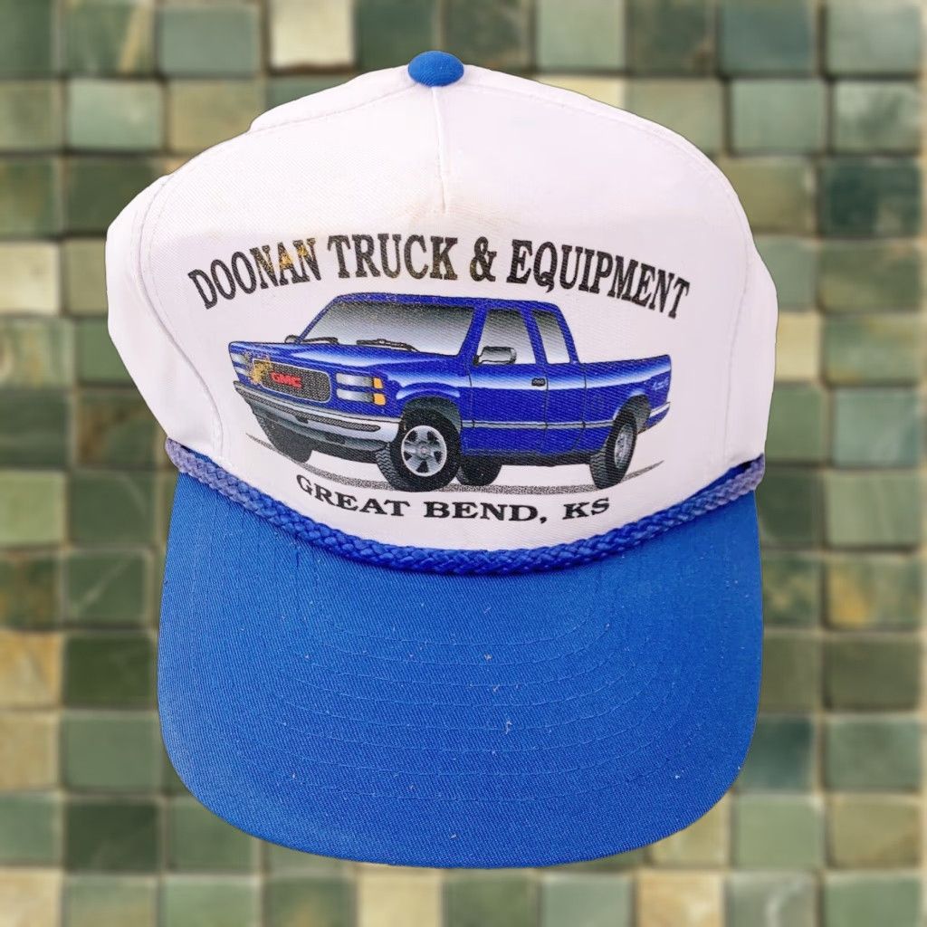 Vintage VINTAGE Doonan Truck & Equipment Great Bend Kansas Blue Snapback Trucker Hat Cap Size ONE SIZE - 1 Thumbnail