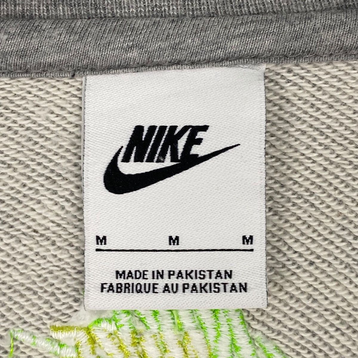Other Vintage Nike Swoosh Sweatshirt Crewneck Smal Logo Embroidery Size US M / EU 48-50 / 2 - 7 Thumbnail