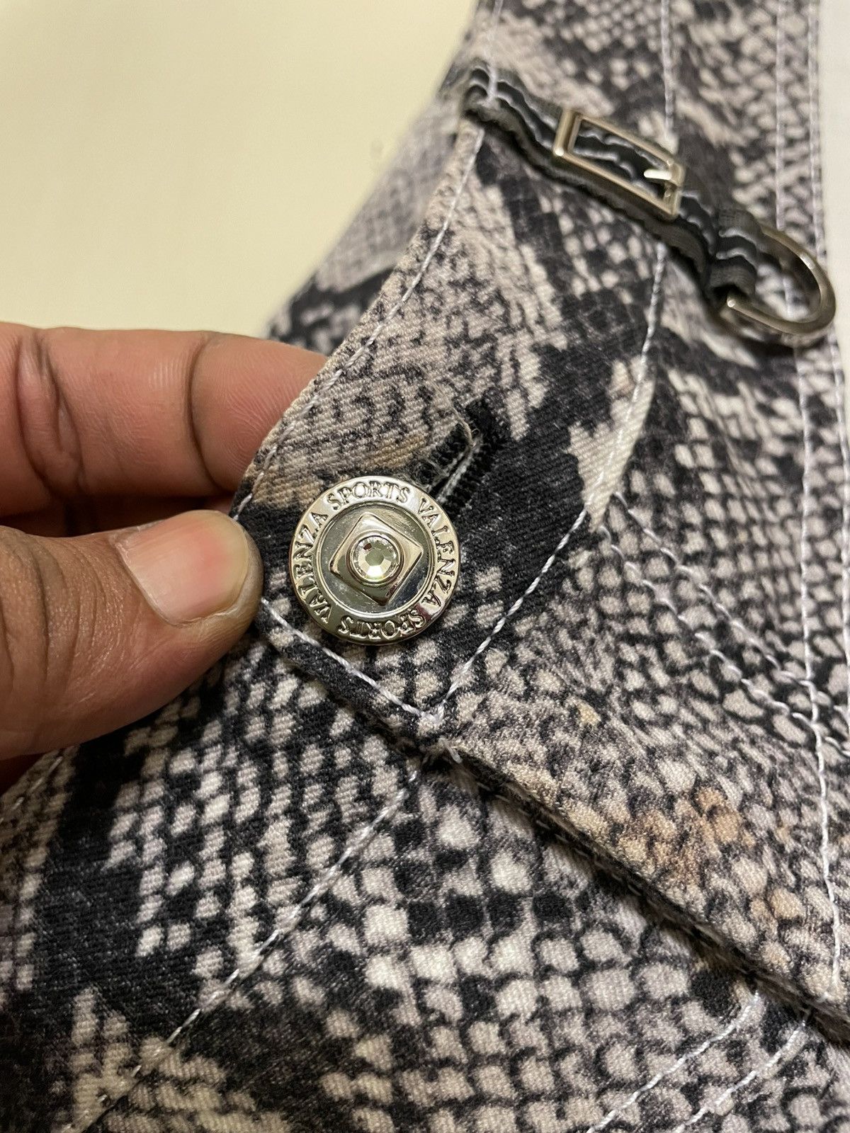 Japanese Brand Valenza Sport Snakeskin Print Bootcut Pants Size 26" / US 2 / IT 38 - 5 Thumbnail