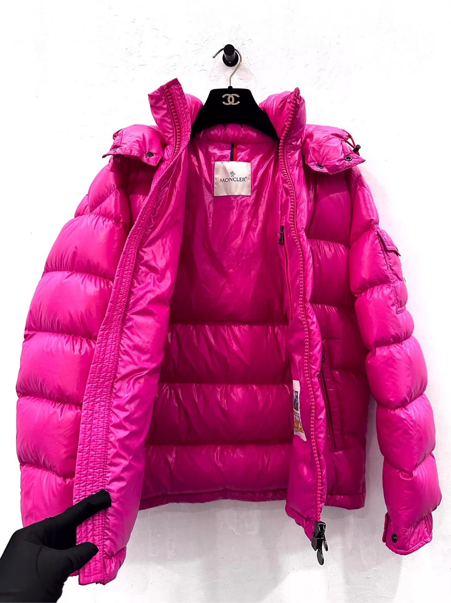 Moncler Moncler Maya Men's Fuchsia Down Jacket Size 1 Side Logo New Size US S / EU 44-46 / 1 - 3 Thumbnail