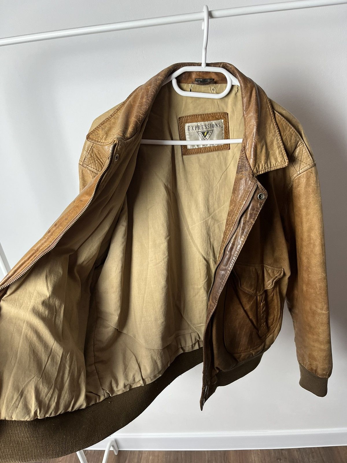 Japanese Brand × Vintage Vintage Brown Leather Boxy Bomber Jacket Kanye West Style Size US XL / EU 56 / 4 - 9 Thumbnail