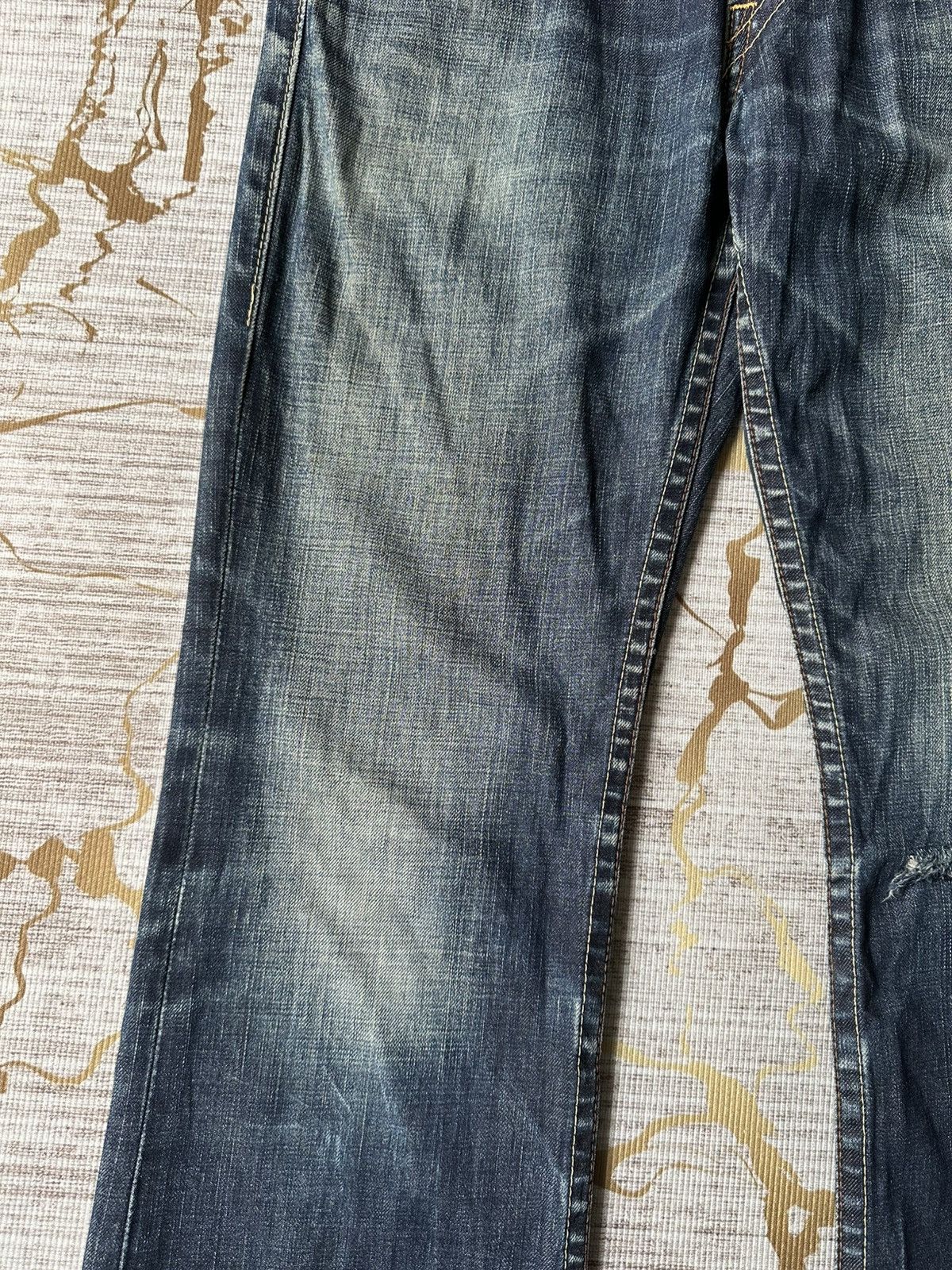 Levi's Vintage Clothing FLARE Levi’s 507 Distressed Denim Size US 31 - 9 Thumbnail