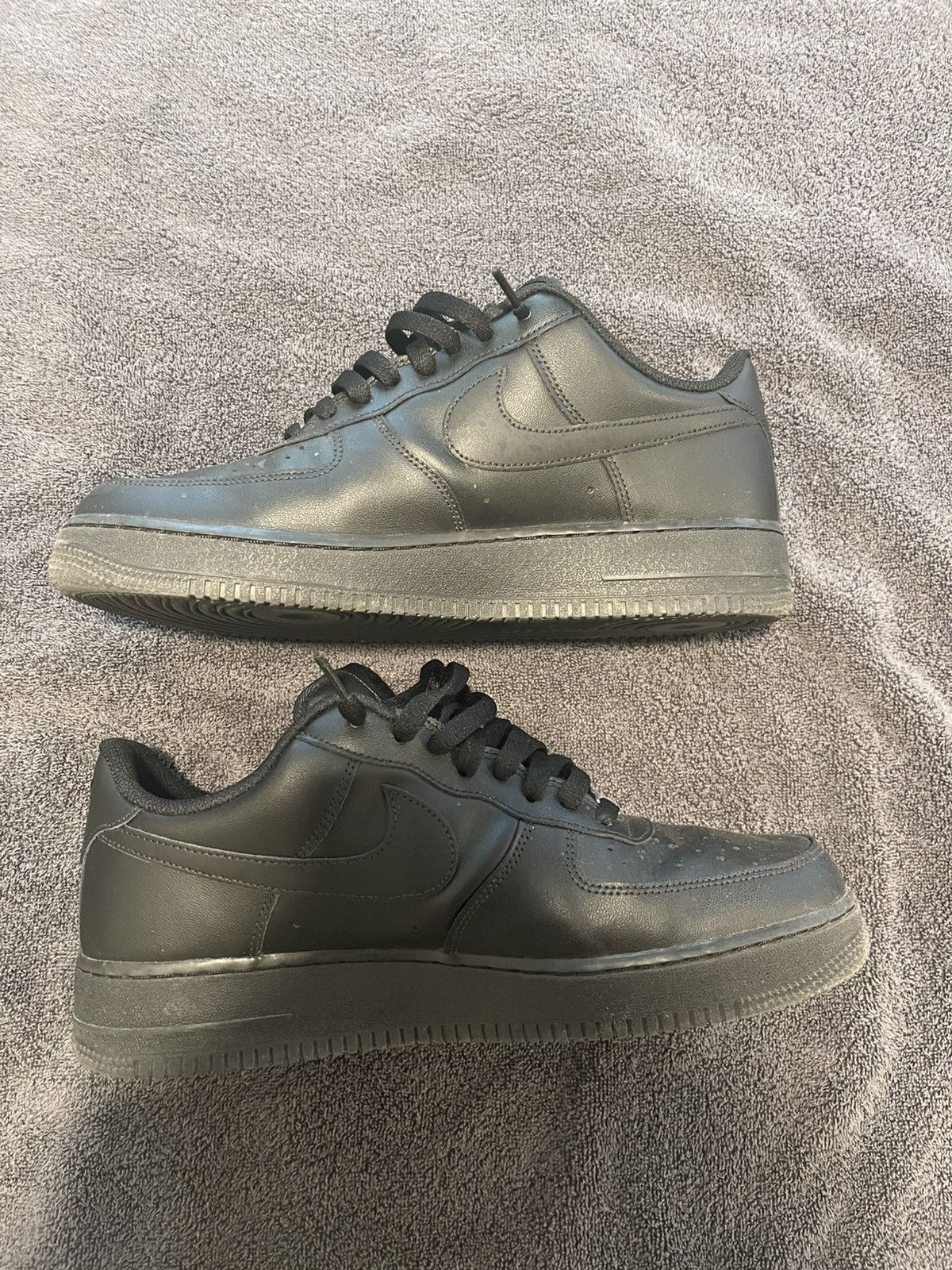 Nike Black low top Air Force ones Size US 11 / EU 44 - 6 Thumbnail