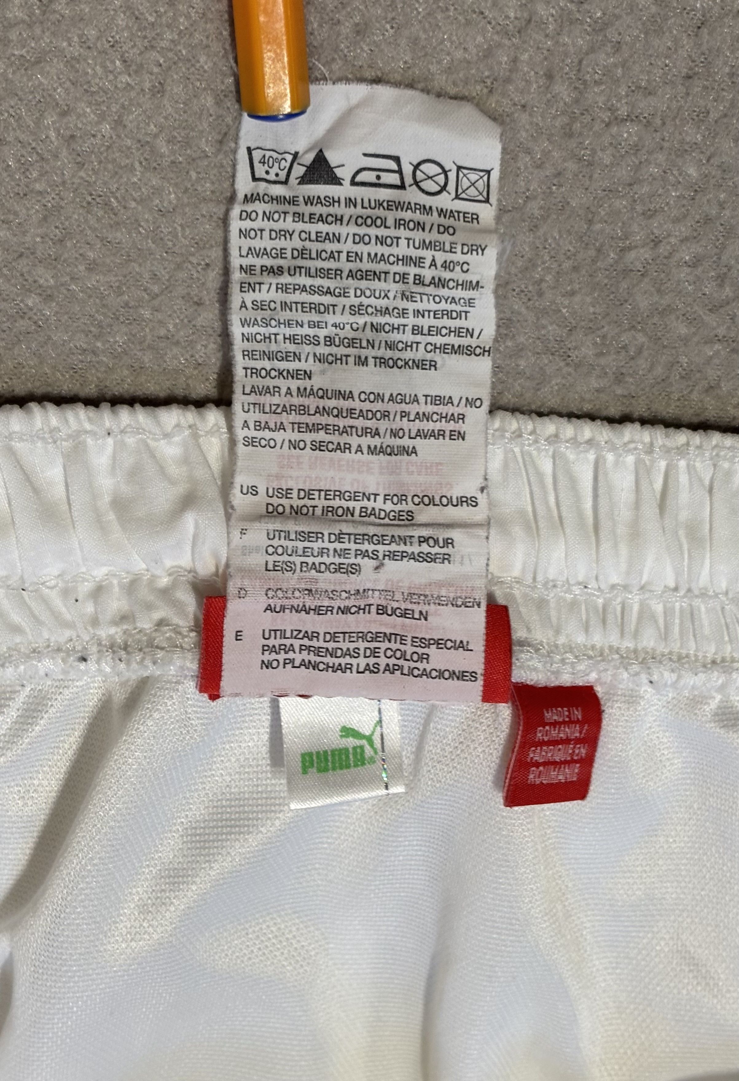 Puma Poland 2008 Puma Football Shorts Size L Size US 35 - 13 Thumbnail