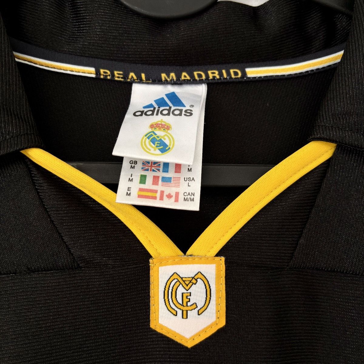 Adidas × Vintage 1999 2000 Real Madrid Adidas Retro Vintage Soccer Jersey Kit Size US M / EU 48-50 / 2 - 5 Thumbnail