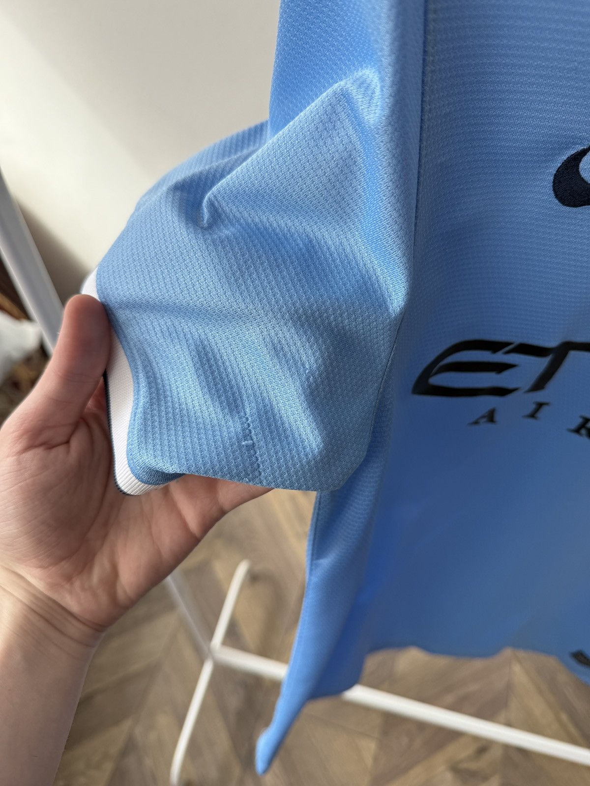 Nike Vintage MANCHESTER CITY 2013 2014 HOME FOOTBALL SHIRT JERSEY Size US S / EU 44-46 / 1 - 16 Thumbnail