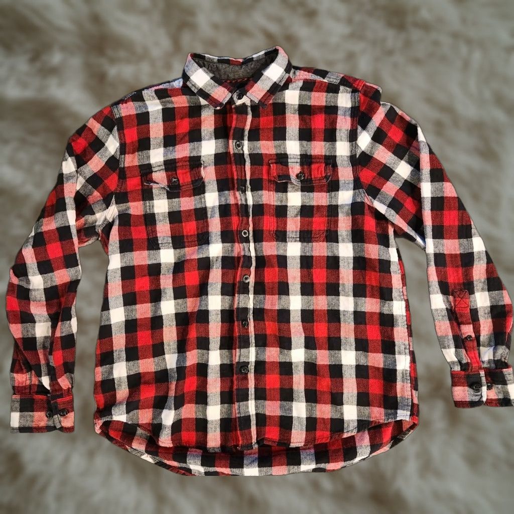 Vintage Woolrich Flannel Shirt Red White Black Long Sleeve Men's Large L Shirt Button-Up Collared Pocketed Outdoor Casual Regular Size US L / EU 52-54 / 3 - 1 Thumbnail