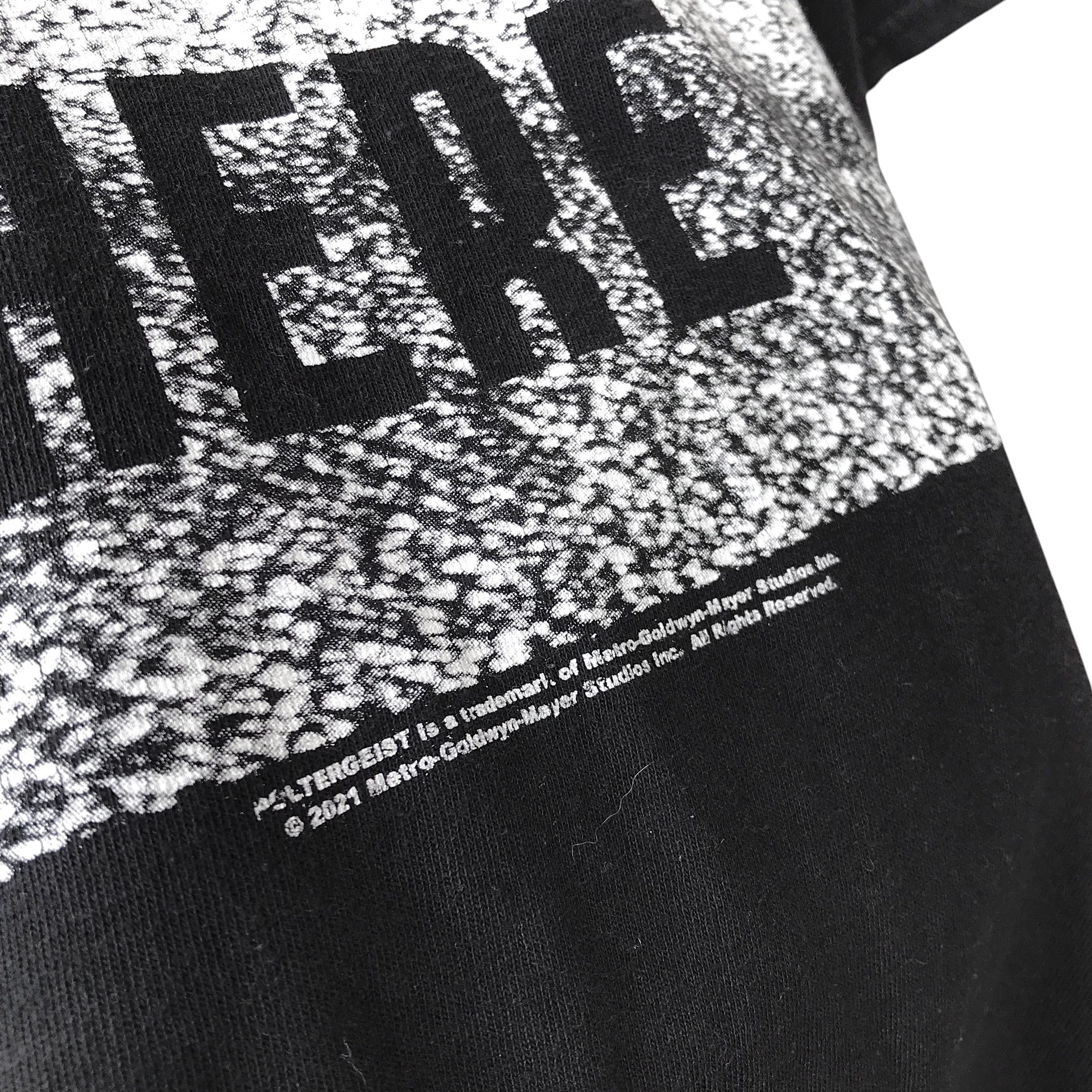 Other Poltergeist They’re Here American Cult Horror Movie Tee Size US M / EU 48-50 / 2 - 5 Thumbnail