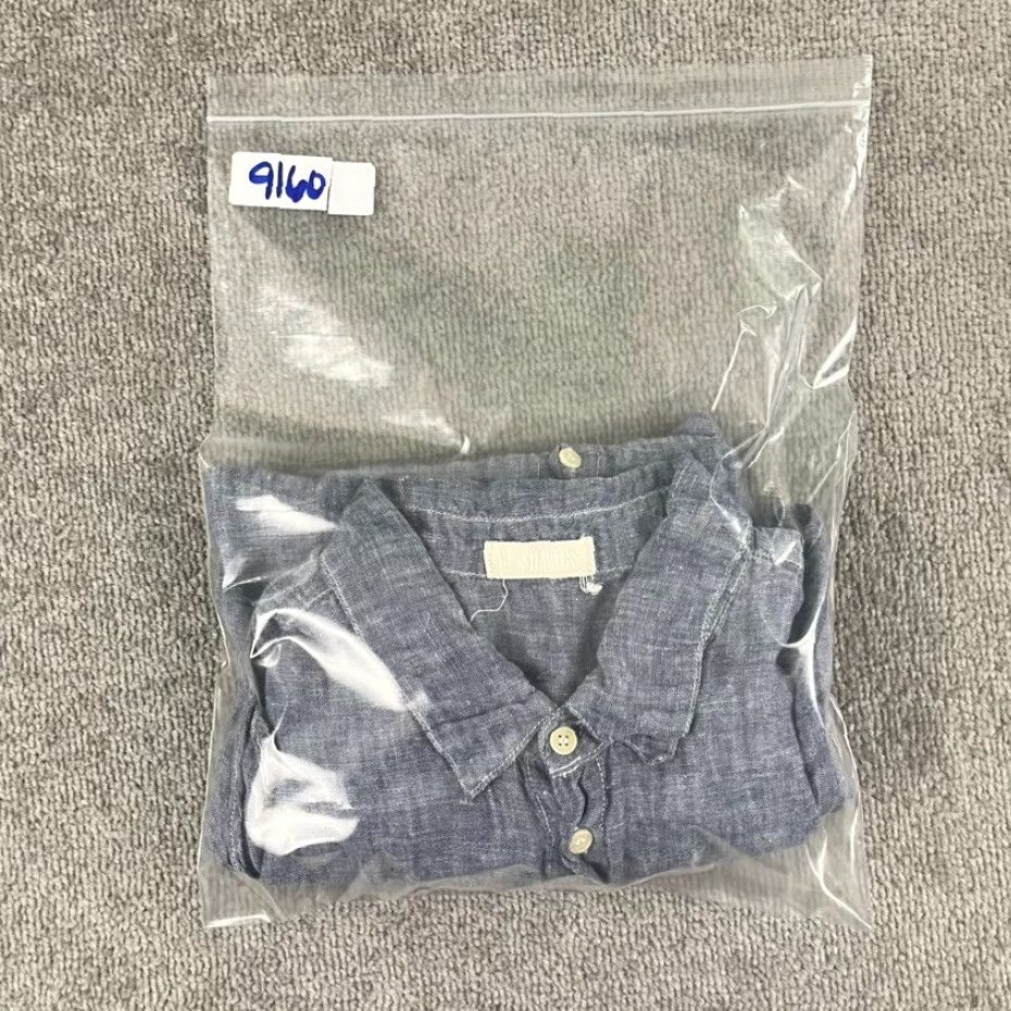 Vintage CP SHADES Shirt Mens Large Blue 100% Linen Button Up Summer Casual USA Shirt Men Large Blue Linen Button-Up Short Sleeve Casual USA Size US L / EU 52-54 / 3 - 8 Thumbnail