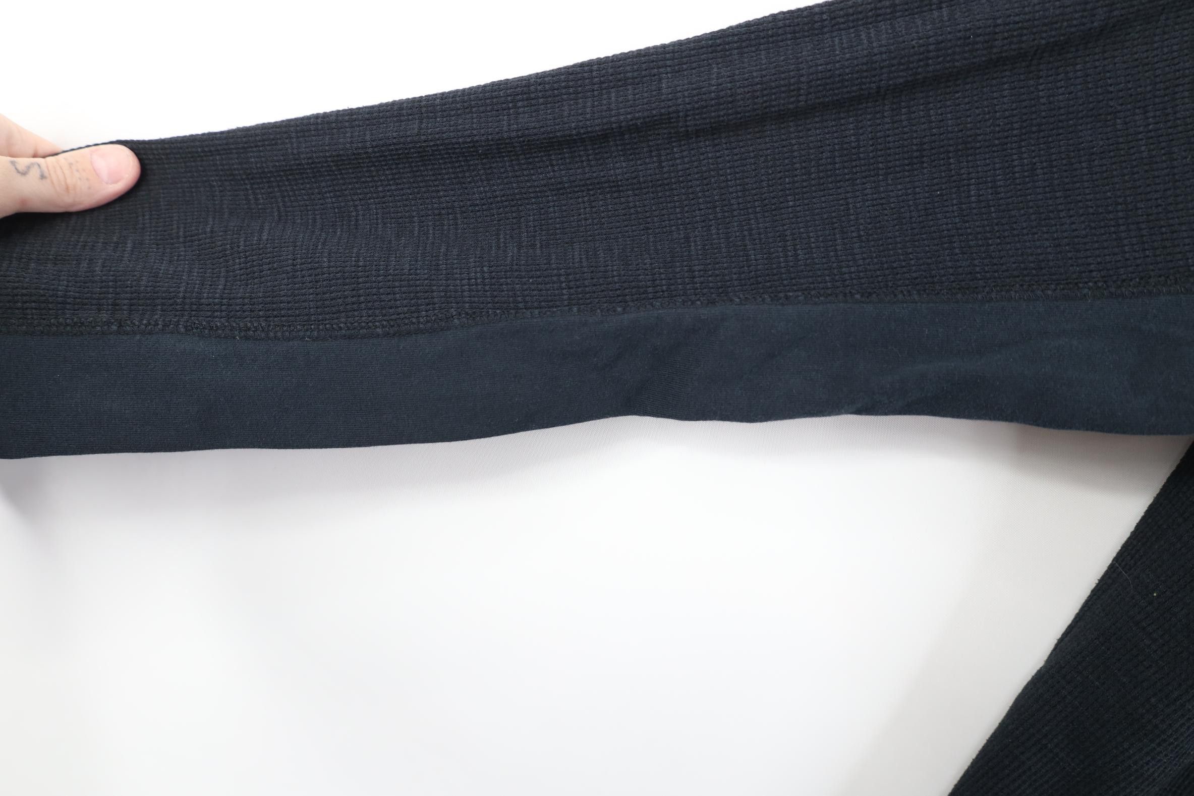Nike Vintage Y2K Nike Air Jordan Waffle Knit Long Sleeve T-Shirt Size US M / EU 48-50 / 2 - 7 Thumbnail