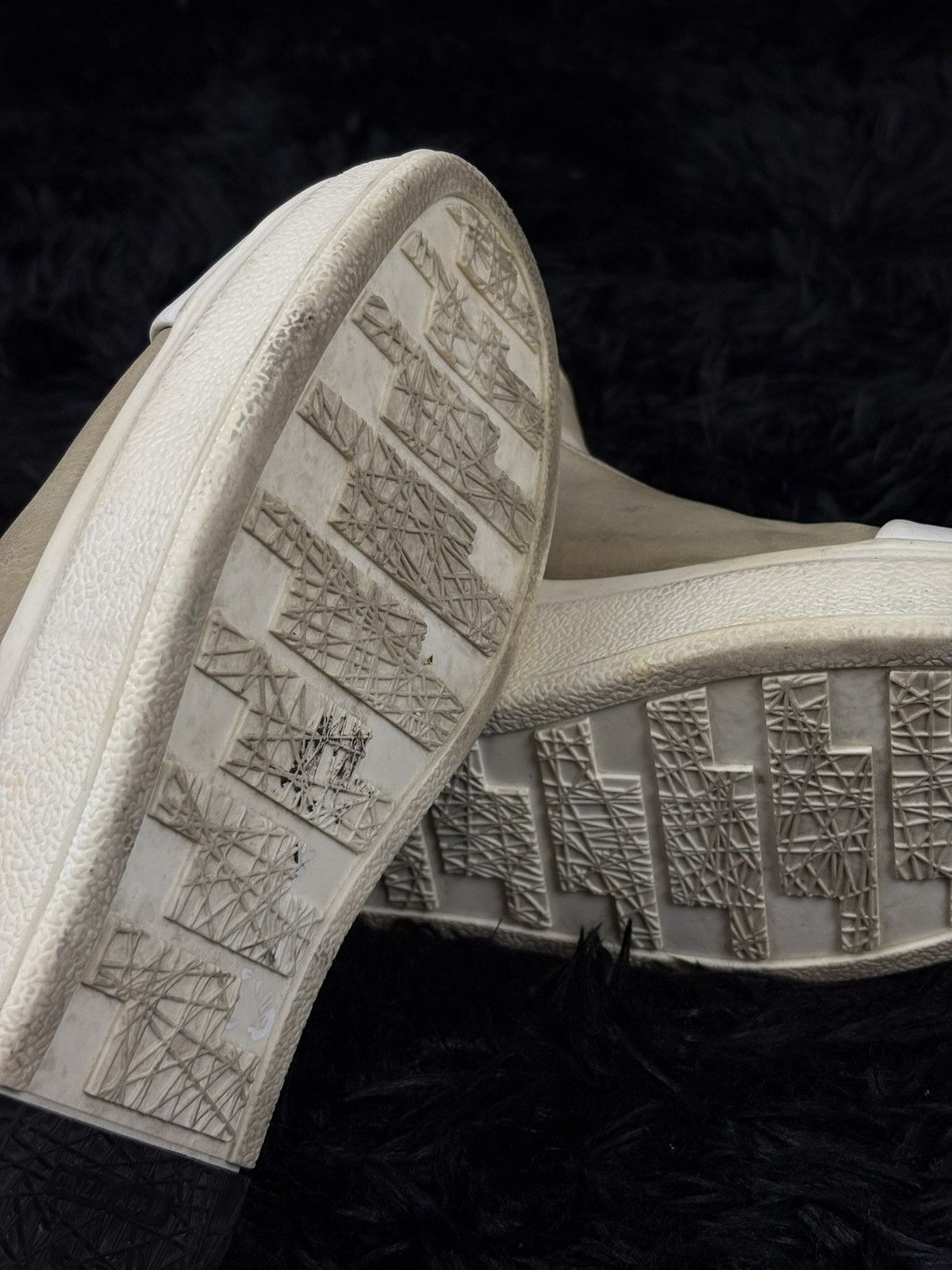 Cinzia Araia Cinzia Araia Avant Garde Archive High Top Sneakers Size US 7 / IT 37 - 7 Thumbnail