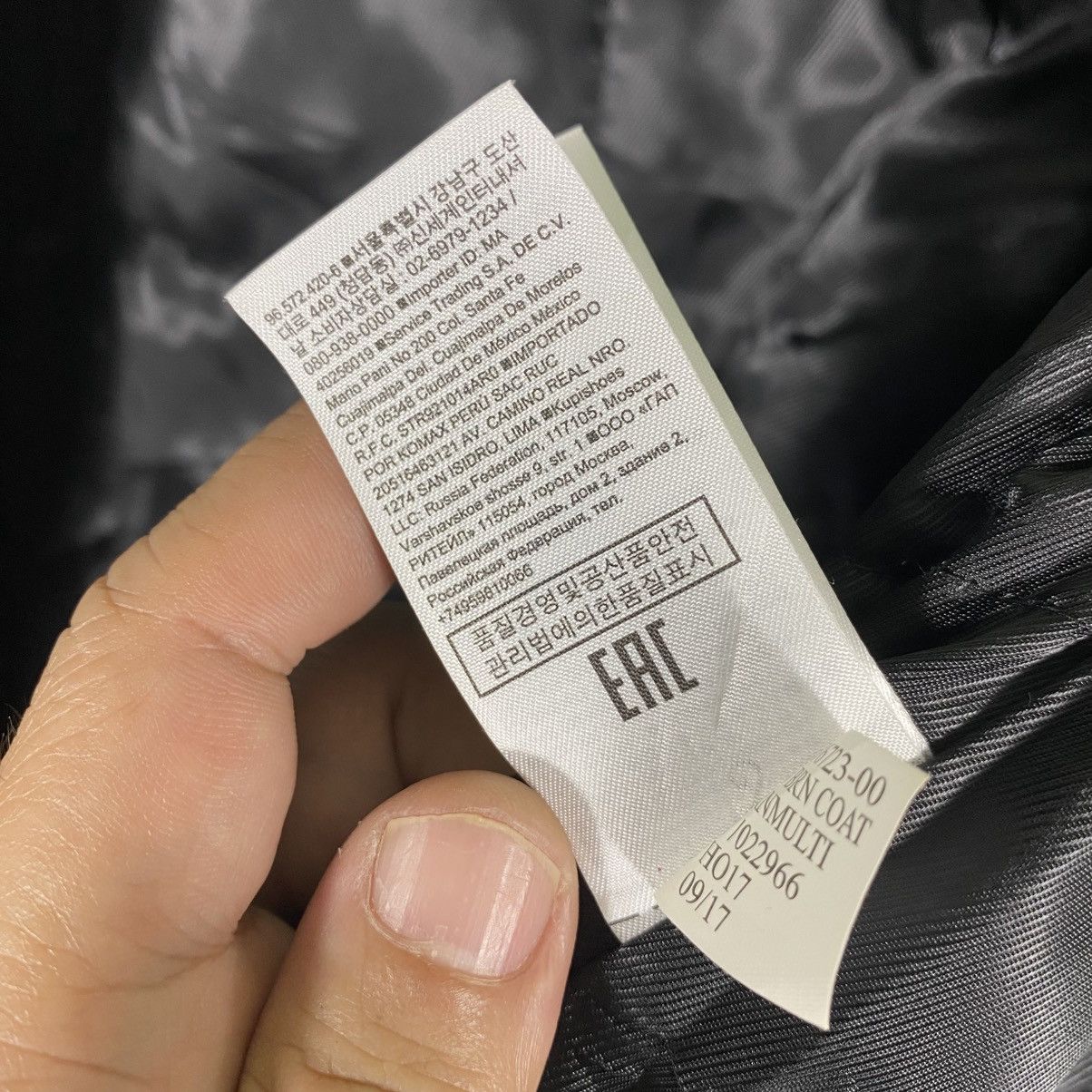 Banana Republic Banana Republic Wool Long Coat S Size But To Fit M Size Size US S / EU 44-46 / 1 - 8 Thumbnail