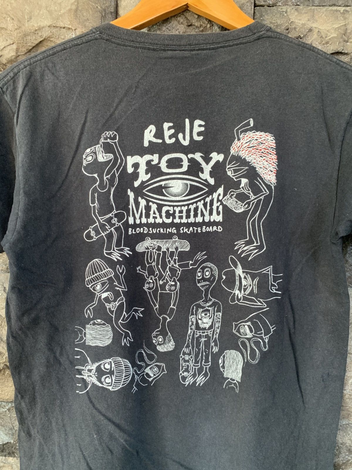 Vintage Vintage Toy Machine Skateboards T shirt / Vintage Art Tees Size US S / EU 44-46 / 1 - 2 Thumbnail