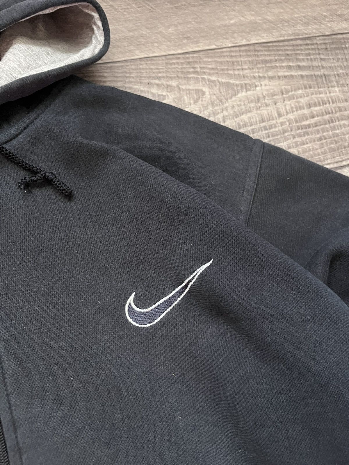 Nike Vintage Nike Sweatshirt Big Logo Swoosh Rare Distressed Size US M / EU 48-50 / 2 - 7 Thumbnail
