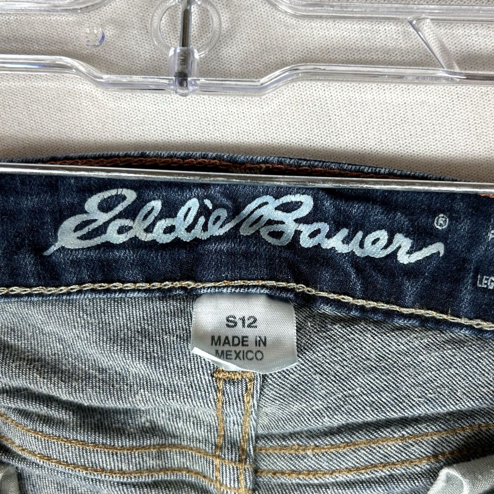 Eddie Bauer Eddie Bauer Jeans Womens 12S Straight Denim Blue Dark Wash Mid Rise 5-Pocket Size 34" / US 12 / IT 48 - 5 Thumbnail