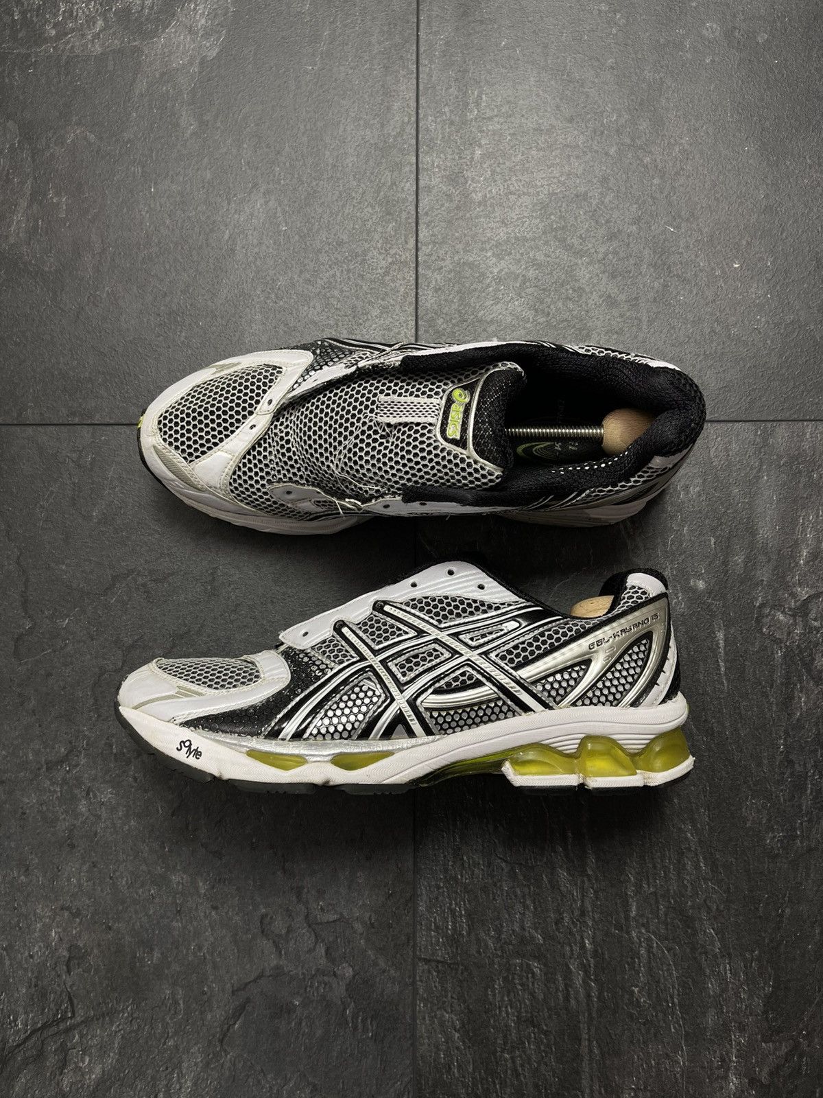 Asics × Streetwear × Vintage Vintage gel-kayano 15 low top sneakers Size US 10 / EU 43 - 9 Thumbnail