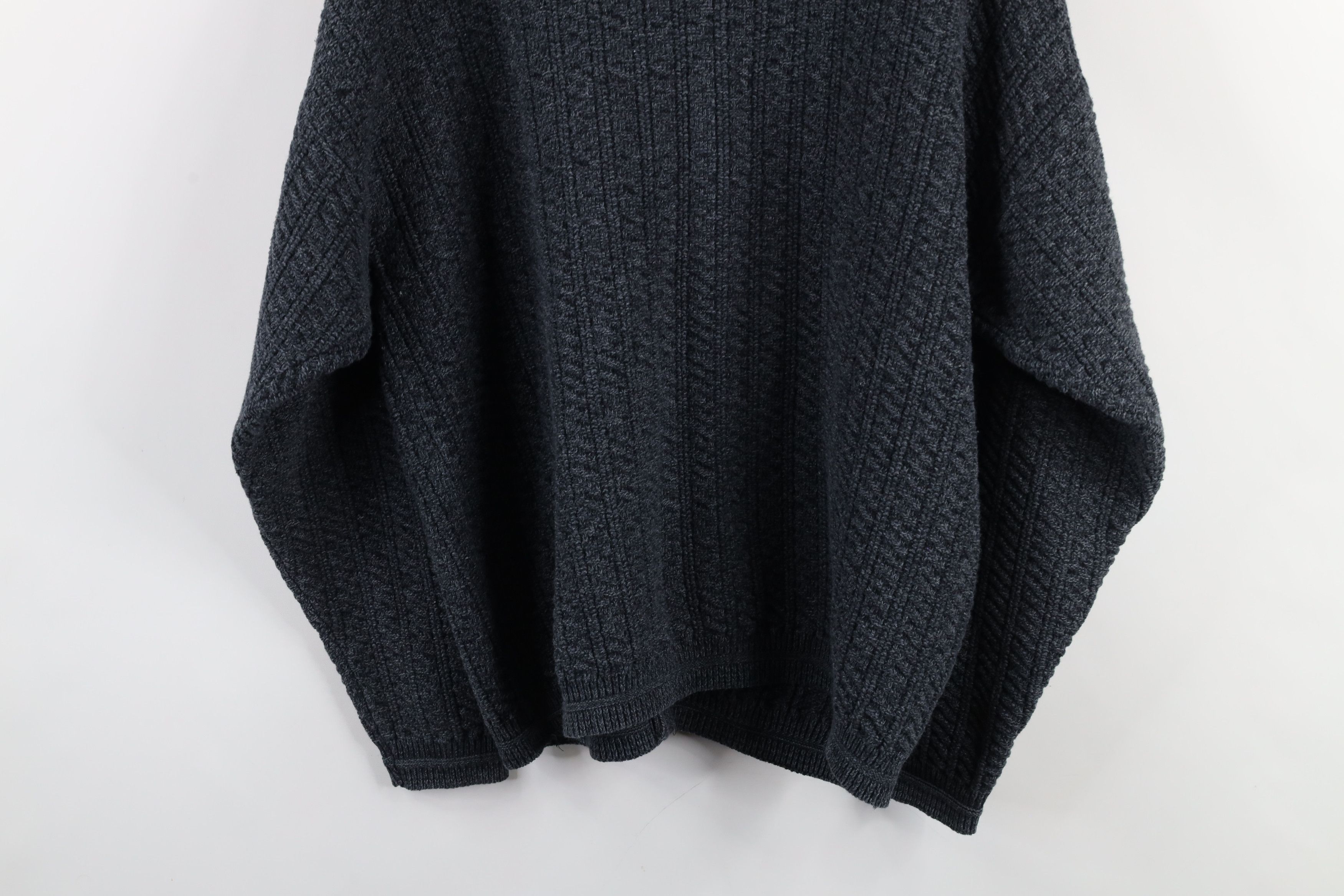 Vintage Vintage 90s Streetwear Textured Knit Cardigan Sweater USA Size US L / EU 52-54 / 3 - 10 Thumbnail