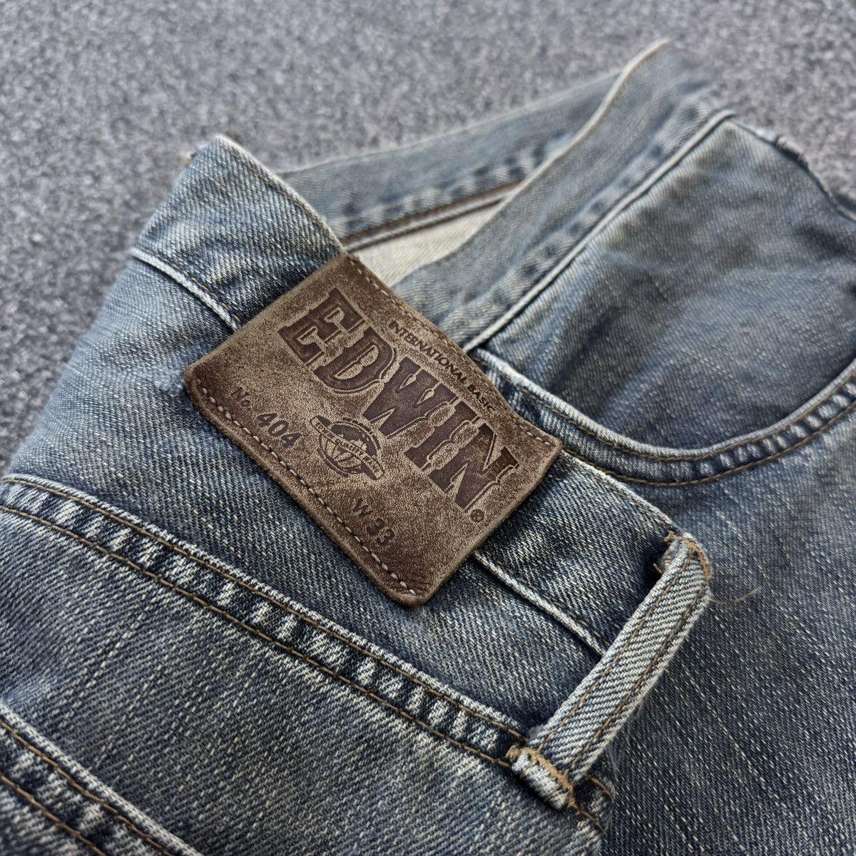 Seditionaries 🇯🇵 Vintage 90s Japanese Baggy Edwin 404 Rusty Washed Denim Size US 33 - 12 Thumbnail