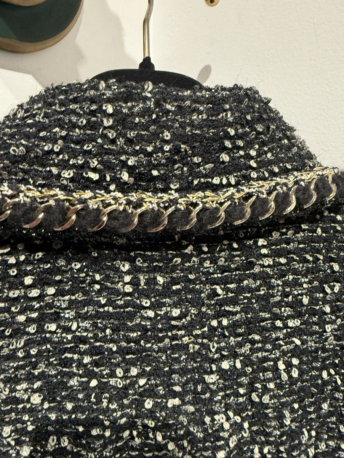 Chanel Chanel jacket Size M / US 6-8 / IT 42-44 - 2 Thumbnail
