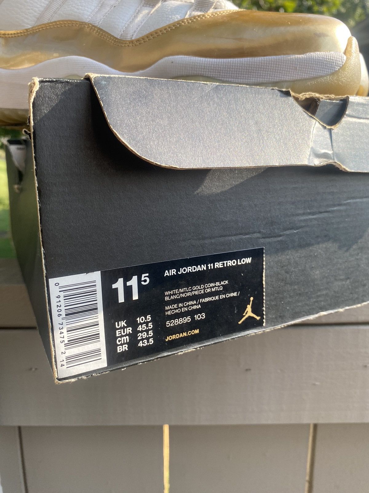 Jordan Brand Gold Retro Jordan 11 Low Size US 11.5 / EU 44-45 - 5 Thumbnail