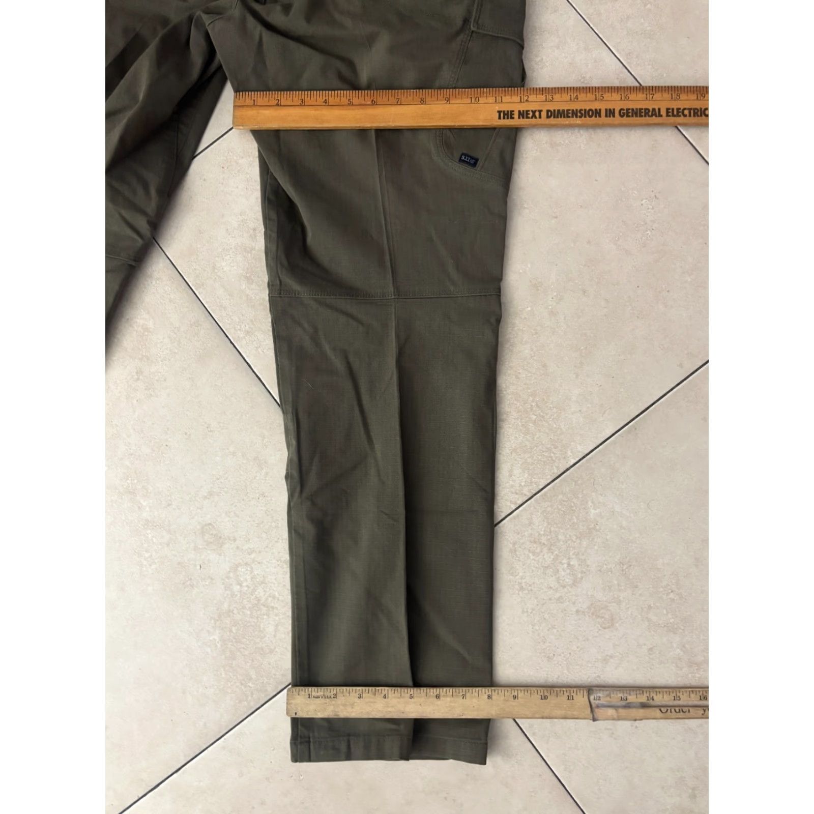 Vintage 5.11 Tactical Pants Womens 18 Regular Green Cargo Ripstop Outdoor Hiking Pants Womens 18 Regular Green Cargo Ripstop Outdoor Hiking Size 40" / US 18 - 8 Thumbnail