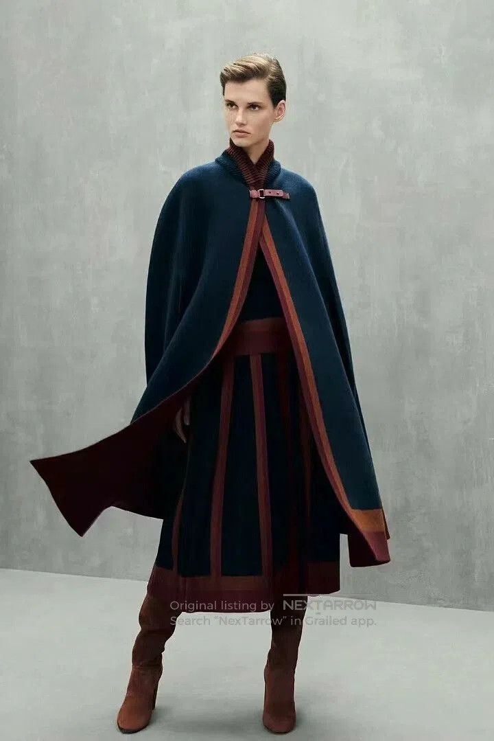 Loro Piana Loro Piana Women's Cashmere Cape. Size M / US 6-8 / IT 42-44 - 6 Thumbnail