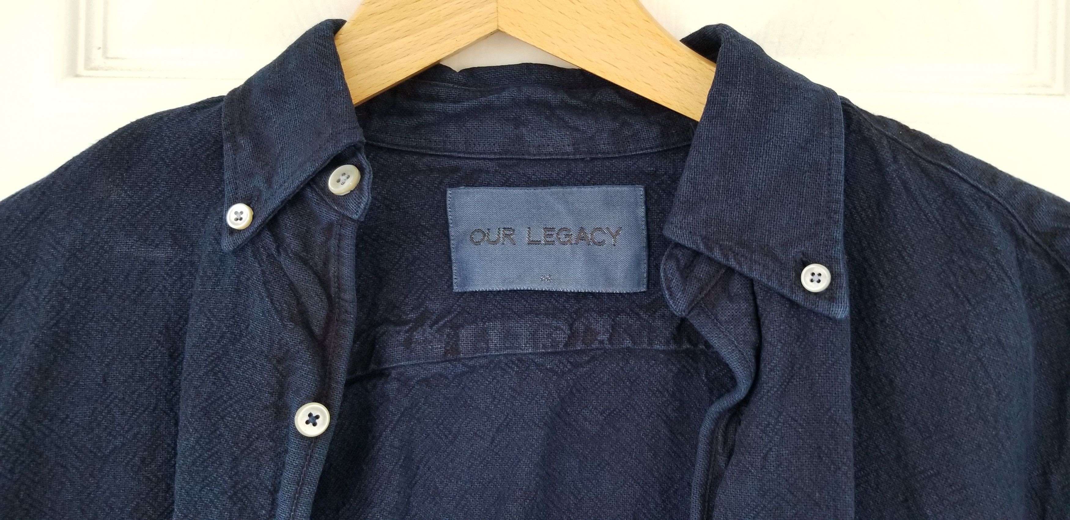 Our Legacy Our Legacy Indigo Cotton-Linen Overdyed Shirt Navy Blue Size US XS / EU 42 / 0 - 7 Thumbnail