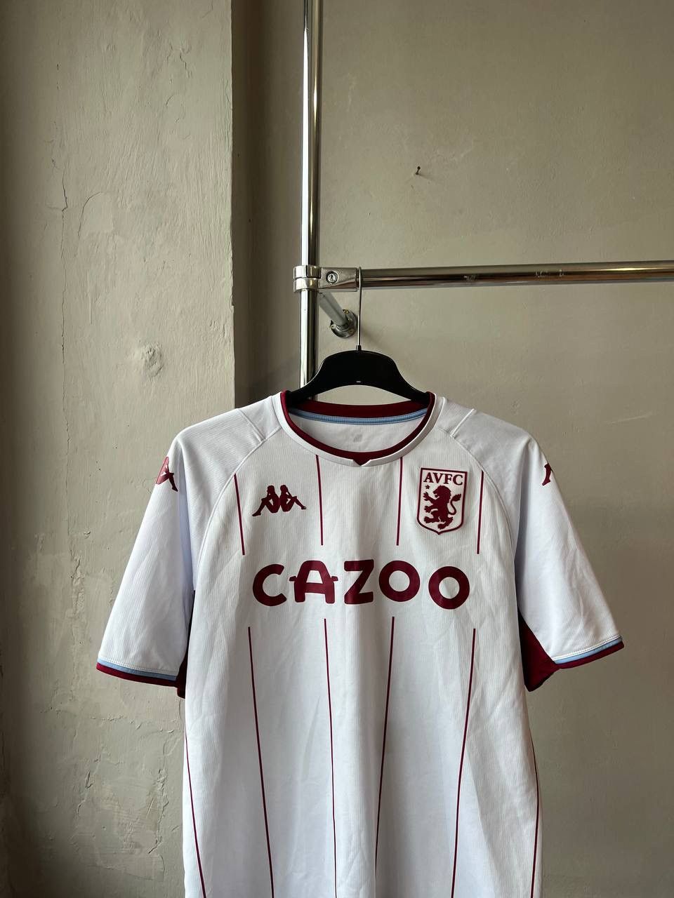 Kappa 2021/22 ASTON VILLA #23 COUTINHO AWAY SOCCER JERSEY SHIRT L Size US L / EU 52-54 / 3 - 3 Thumbnail