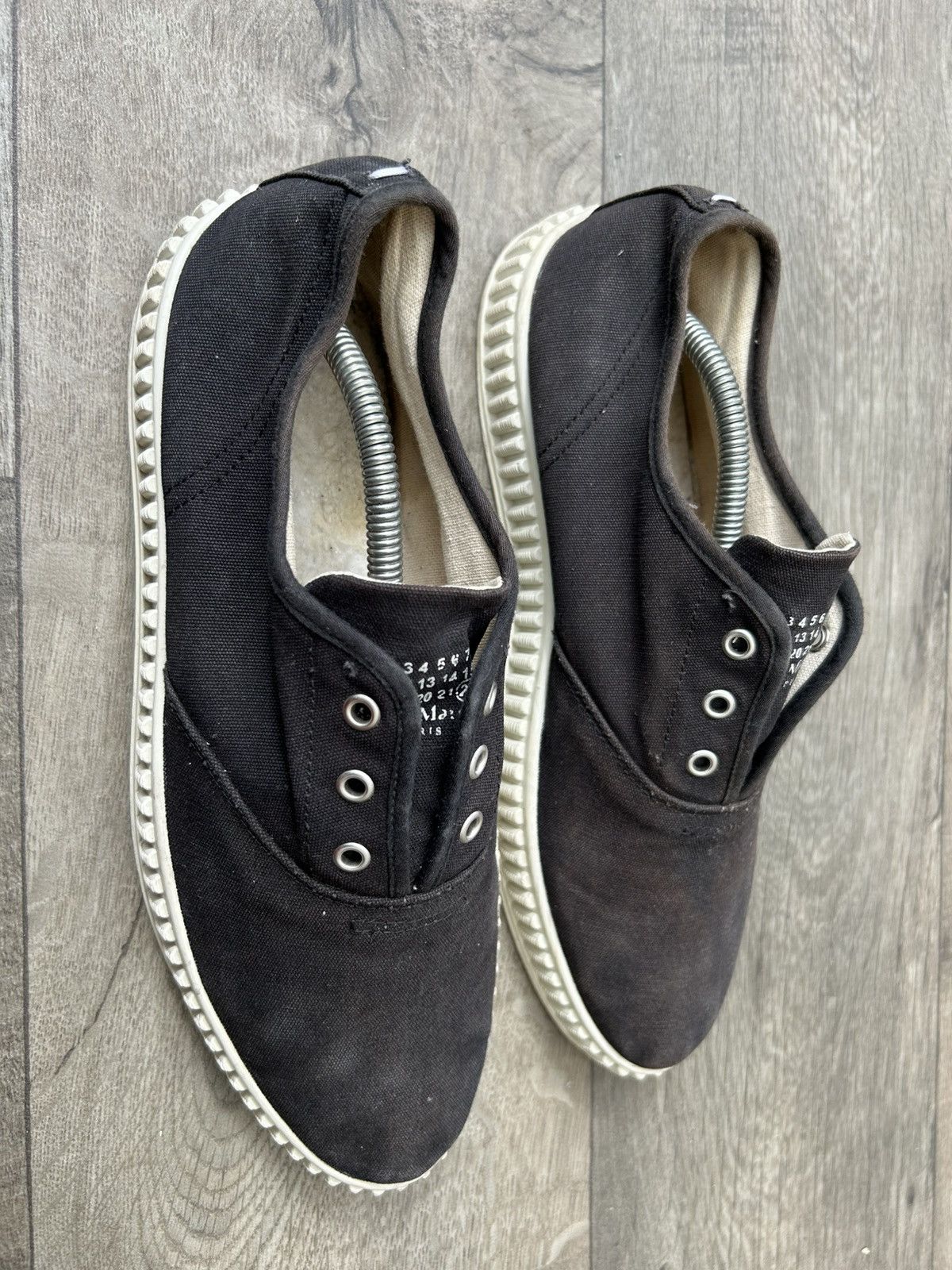 Maison Margiela Maison Margiela Almond Low-Top Canvas Sneakers Size US 10 / EU 43 - 2 Thumbnail
