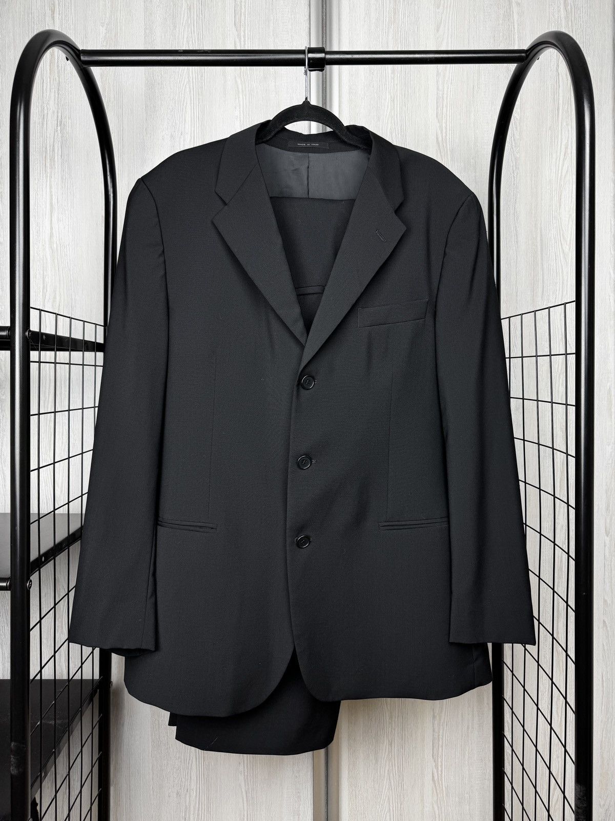 Emporio Armani Emporio Armani Black pure wool 3 buttons classic suit sz 54 Size 44R - 2 Thumbnail