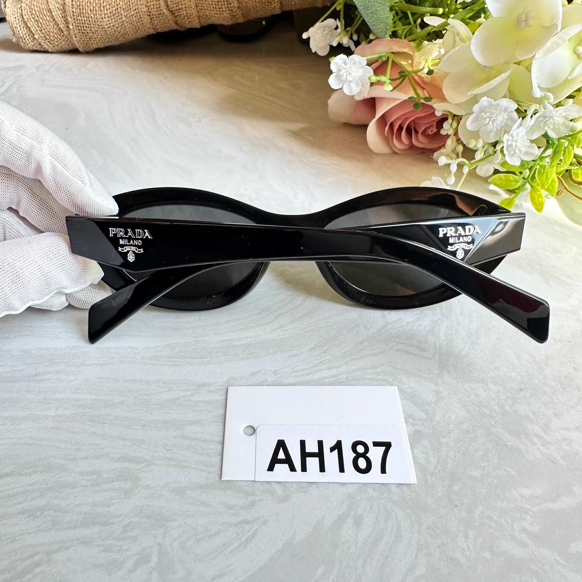 Prada PRADA New Triangle Logo Sunglasses AH187 Like New Size ONE SIZE - 5 Thumbnail